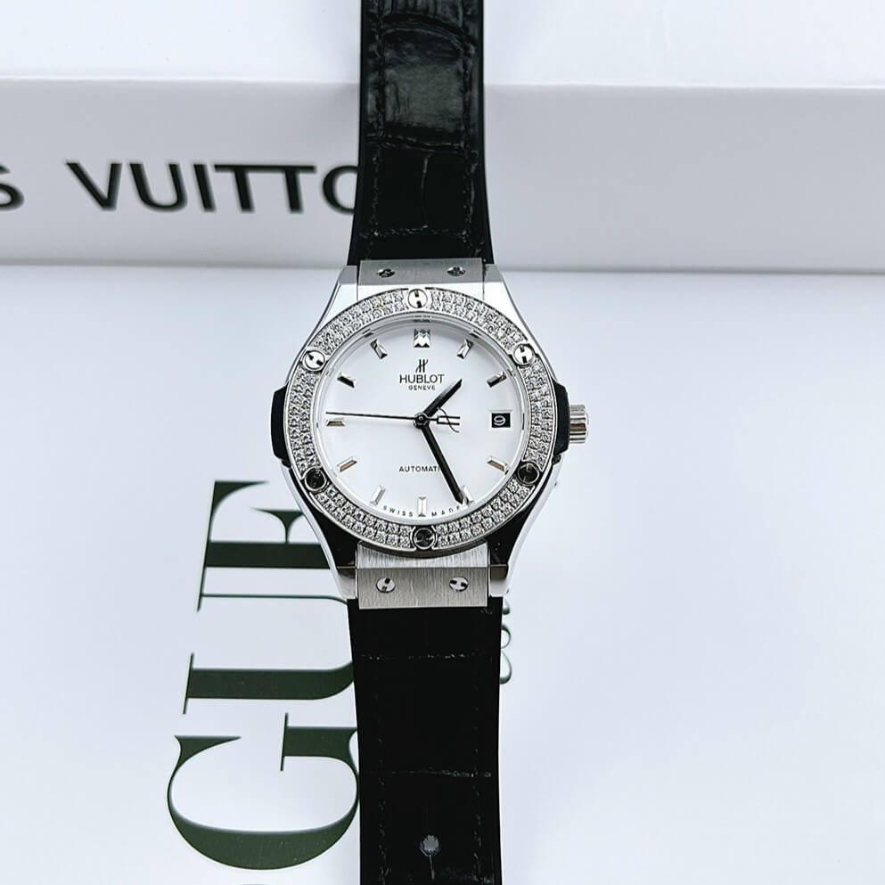 Đồng Hồ Hublot Classic Fusion Nữ Tự Động 34mm Mặt Trắng