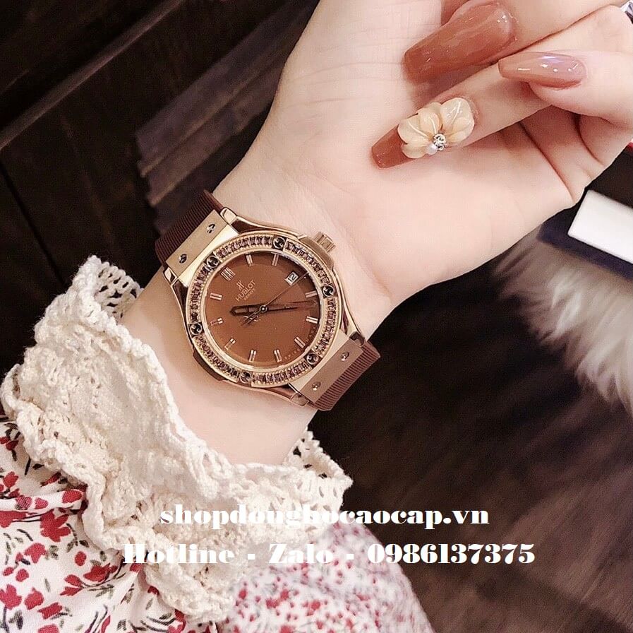 Đồng Hồ Hublot Nữ Cao Cấp Dây Silicon Nâu Đính Đá Nâu Rose 34mm