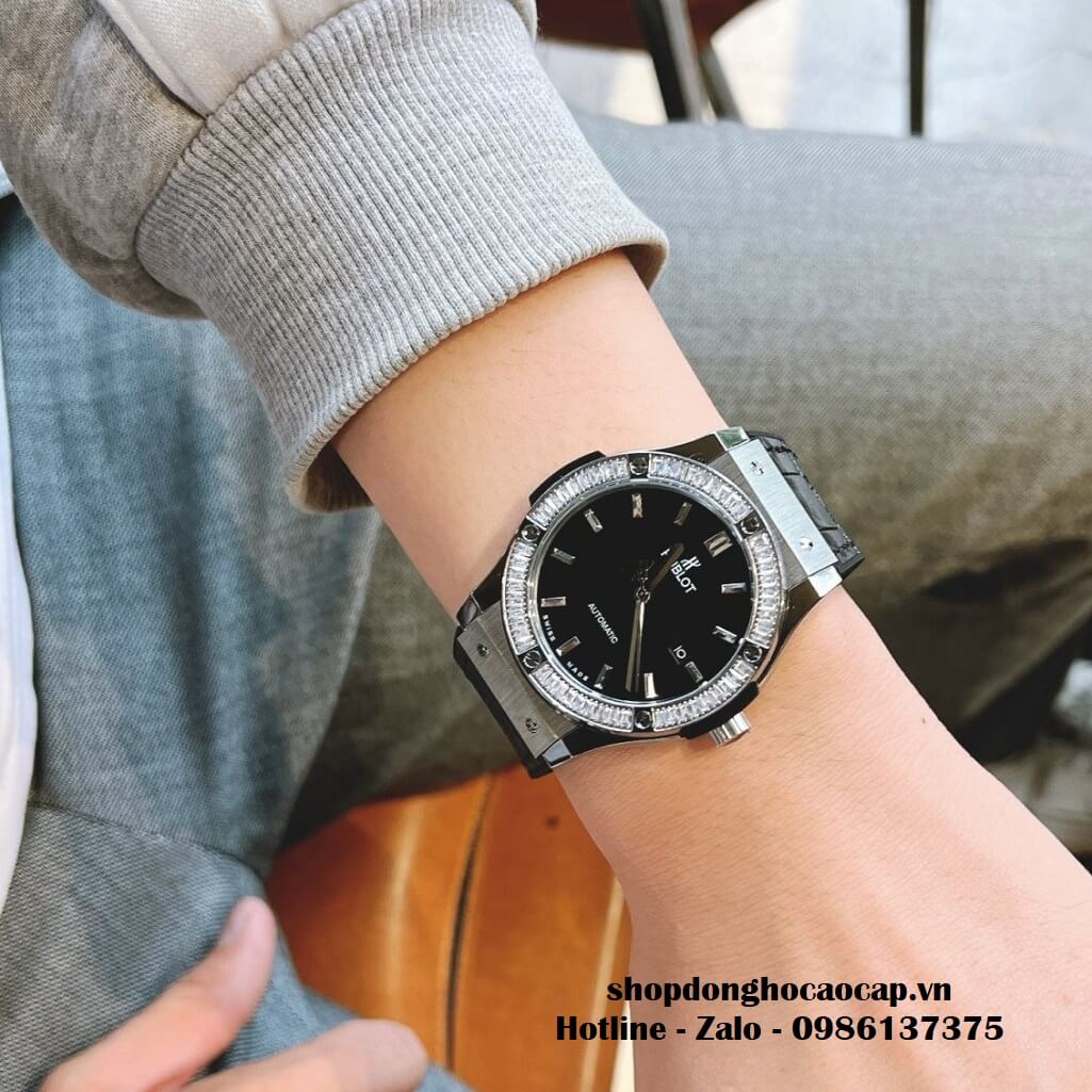 Đồng Hồ Hublot Classic Fusion Automatic Nam Dây Da Silicon Đen 42mm