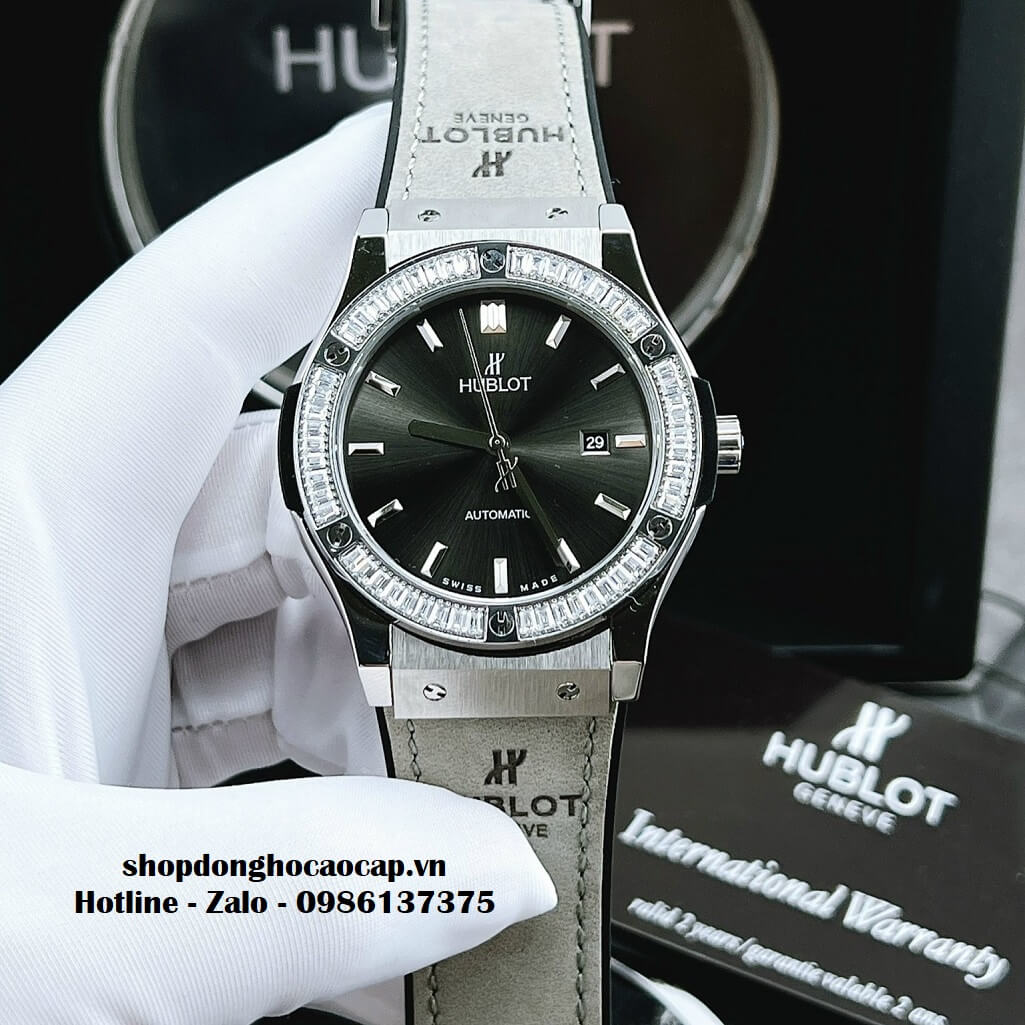 Đồng Hồ Hublot Classic Fusion Automatic Nam Dây Da Silicon Xám 42mm