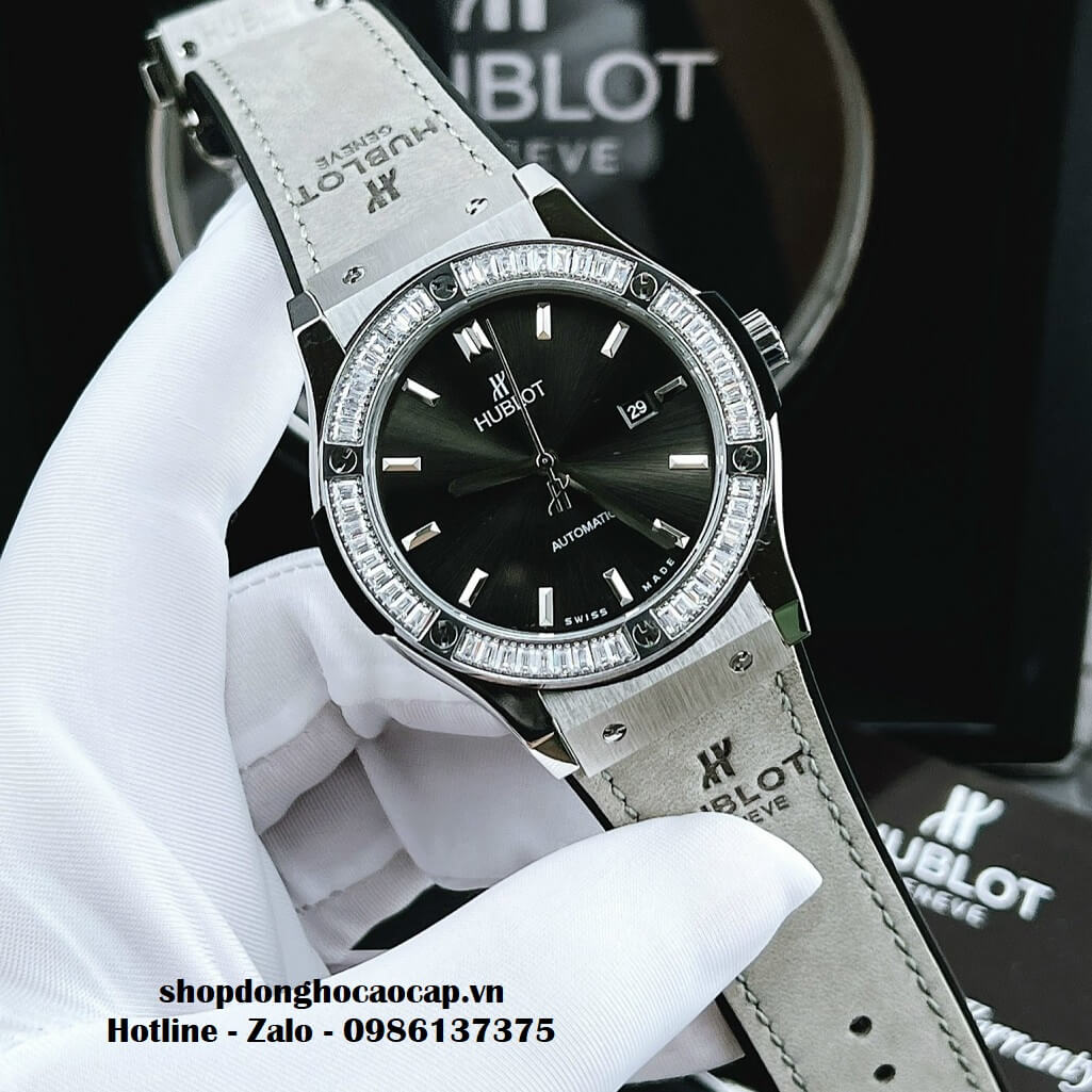 Đồng Hồ Hublot Classic Fusion Automatic Nam Dây Da Silicon Xám 42mm