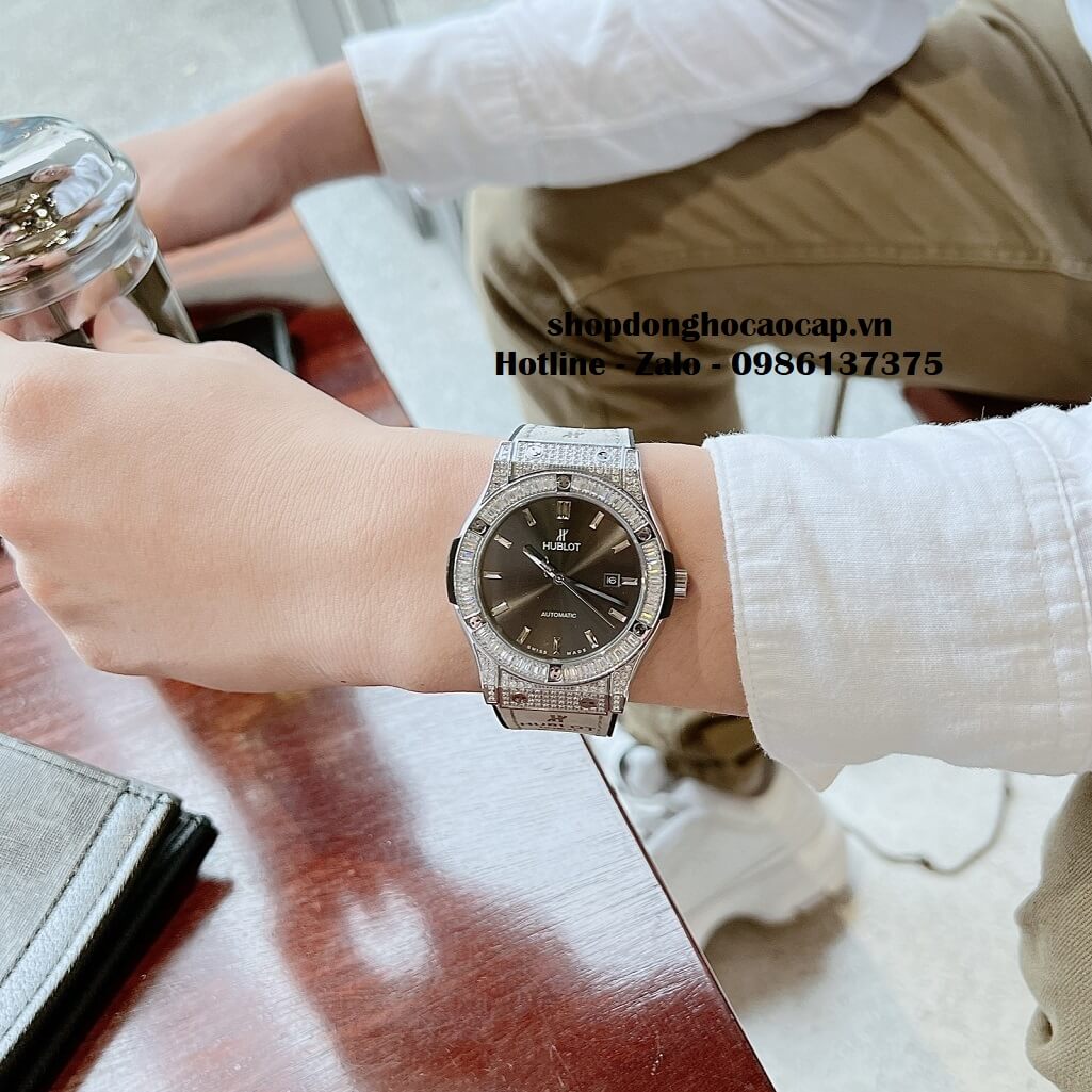 Đồng Hồ Hublot Automatic Nam Dây Da Silicon Xám Đính Đá 42mm