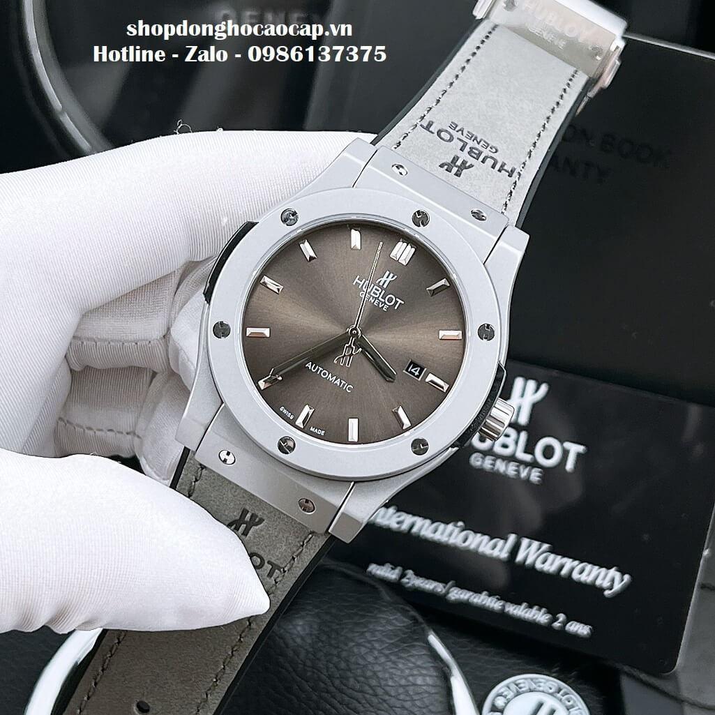 Đồng Hồ Hublot Classic Fusion Automatic Dây Da Silicon Xám 42mm