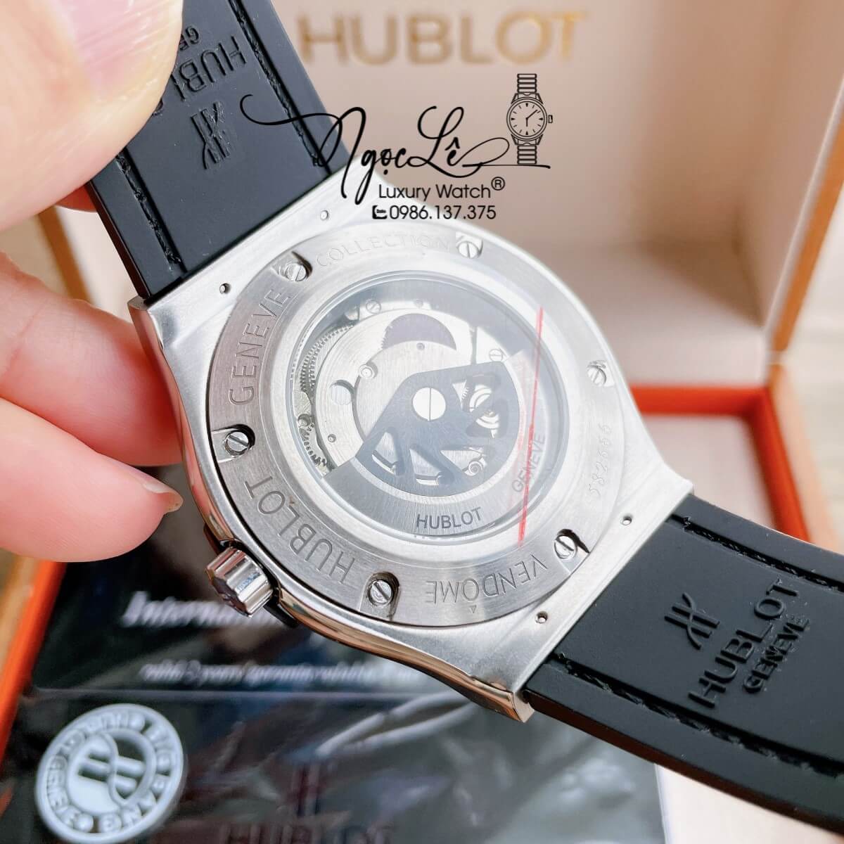 Đồng Hồ Nam Hublot Classic Fusion 42mm Dây Da Silicon Đen Vỏ Bạc