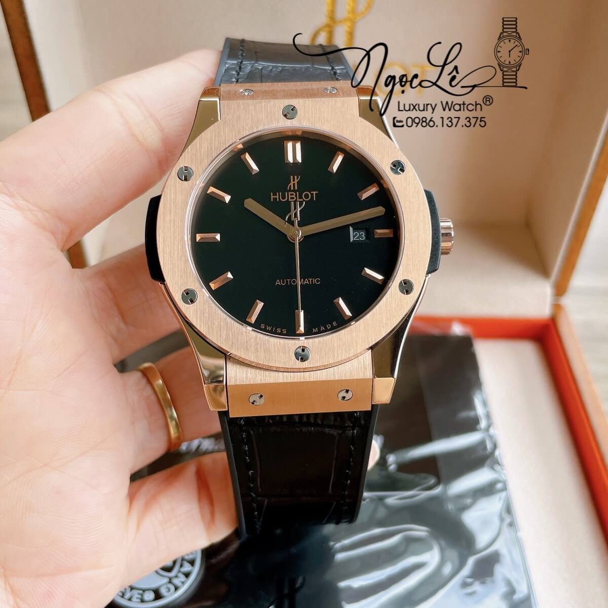 Đồng Hồ Nam Hublot Classic Fusion 42mm Dây Da Silicon Đen Vỏ Vàng Hồng