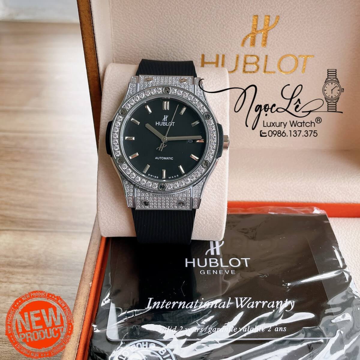 Đồng Hồ Nam Hublot Classic Fusion 42mm Dây Silicon Đen Vỏ Bạc Đính Đá Tròn