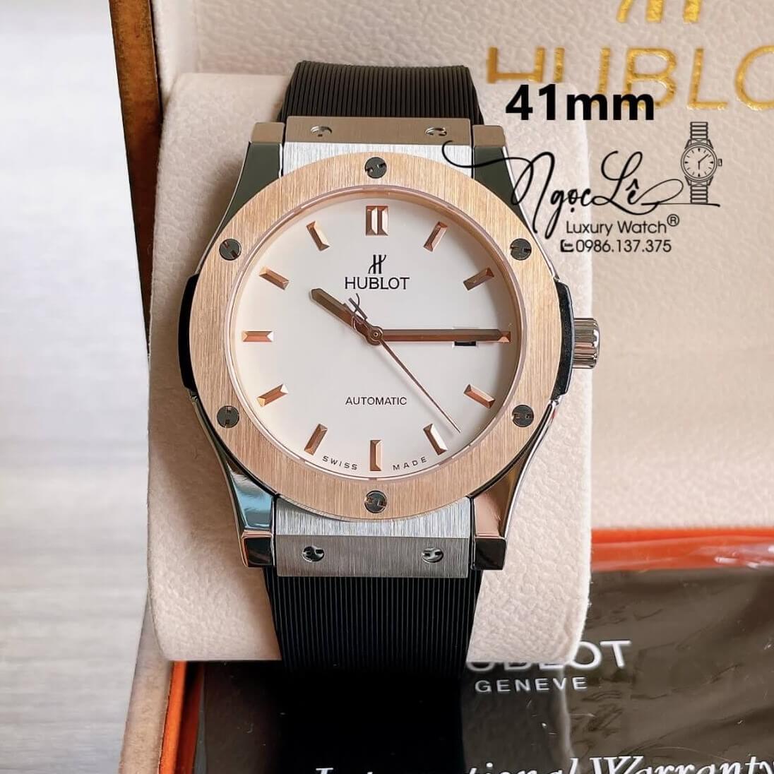 Đồng Hồ Nam Hublot Classic Fusion 42mm Dây Silicon Đen Mặt Trắng Vỏ Demi Vàng Hồng