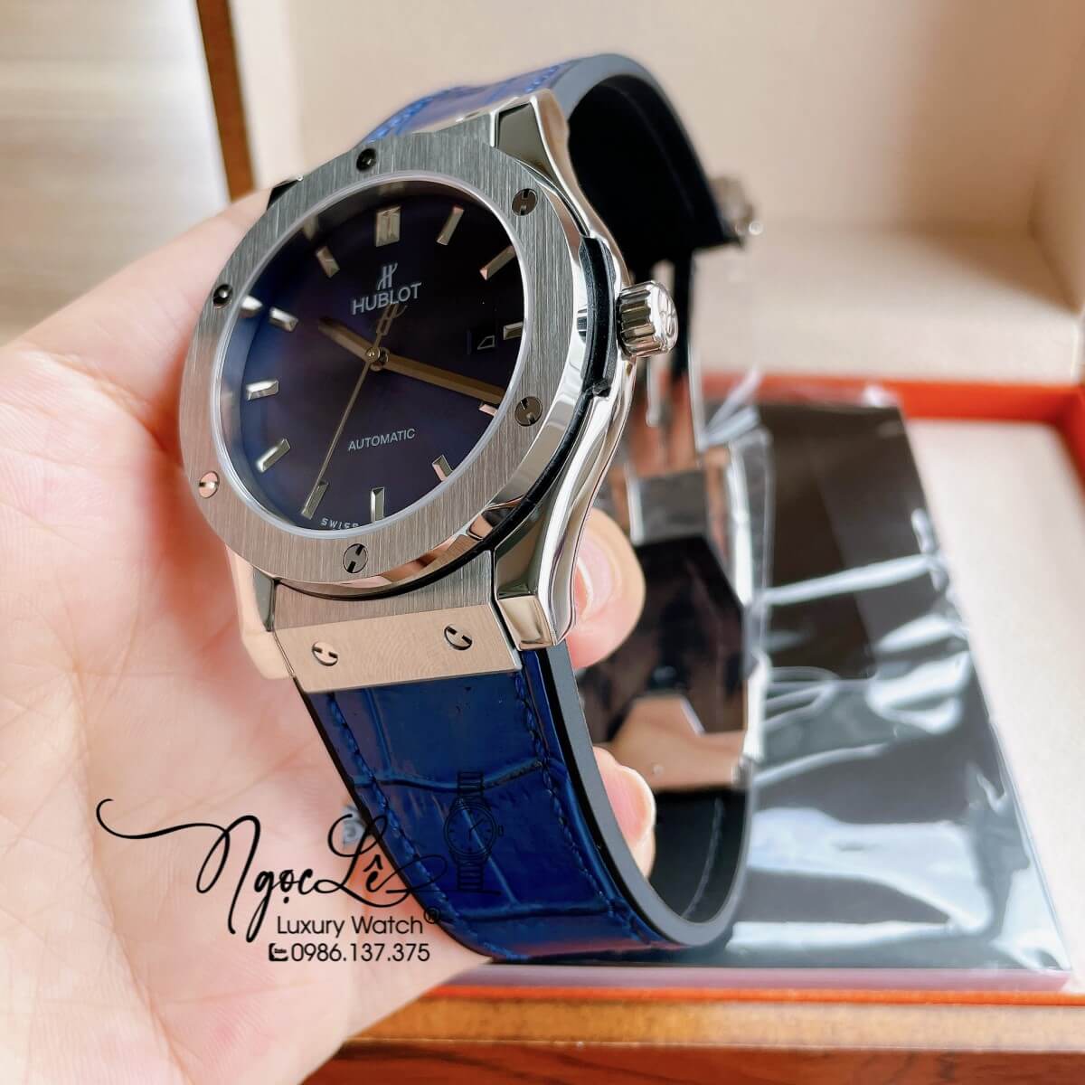 Đồng Hồ Nam Hublot Classic Fusion 42mm Dây Da Silicon Xanh Mặt Xanh Vỏ Bạc