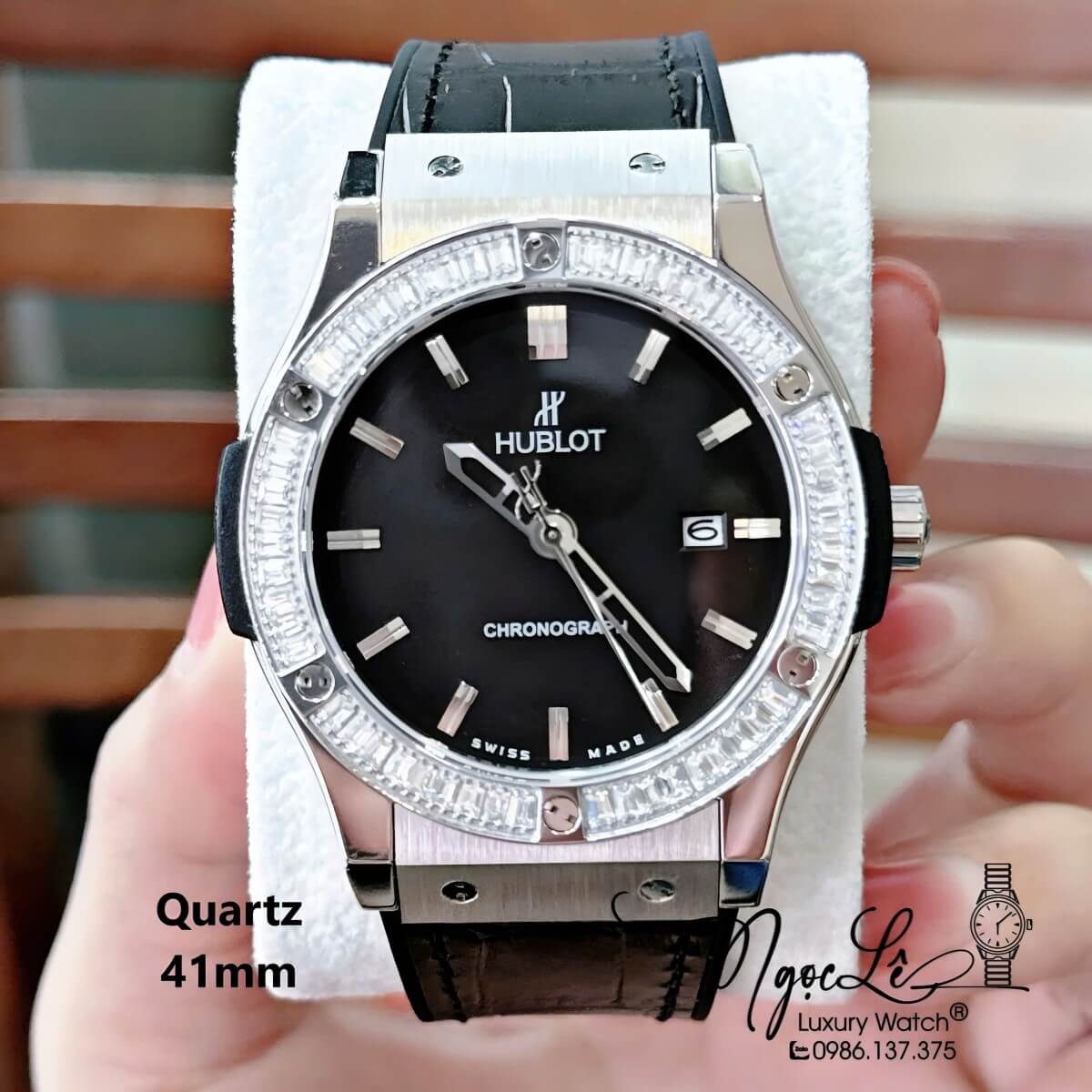 Đồng Hồ Nam Hublot Classic Fusion Dây Da Silicon Đen Đính Đá Size 41mm - Quartz Japan