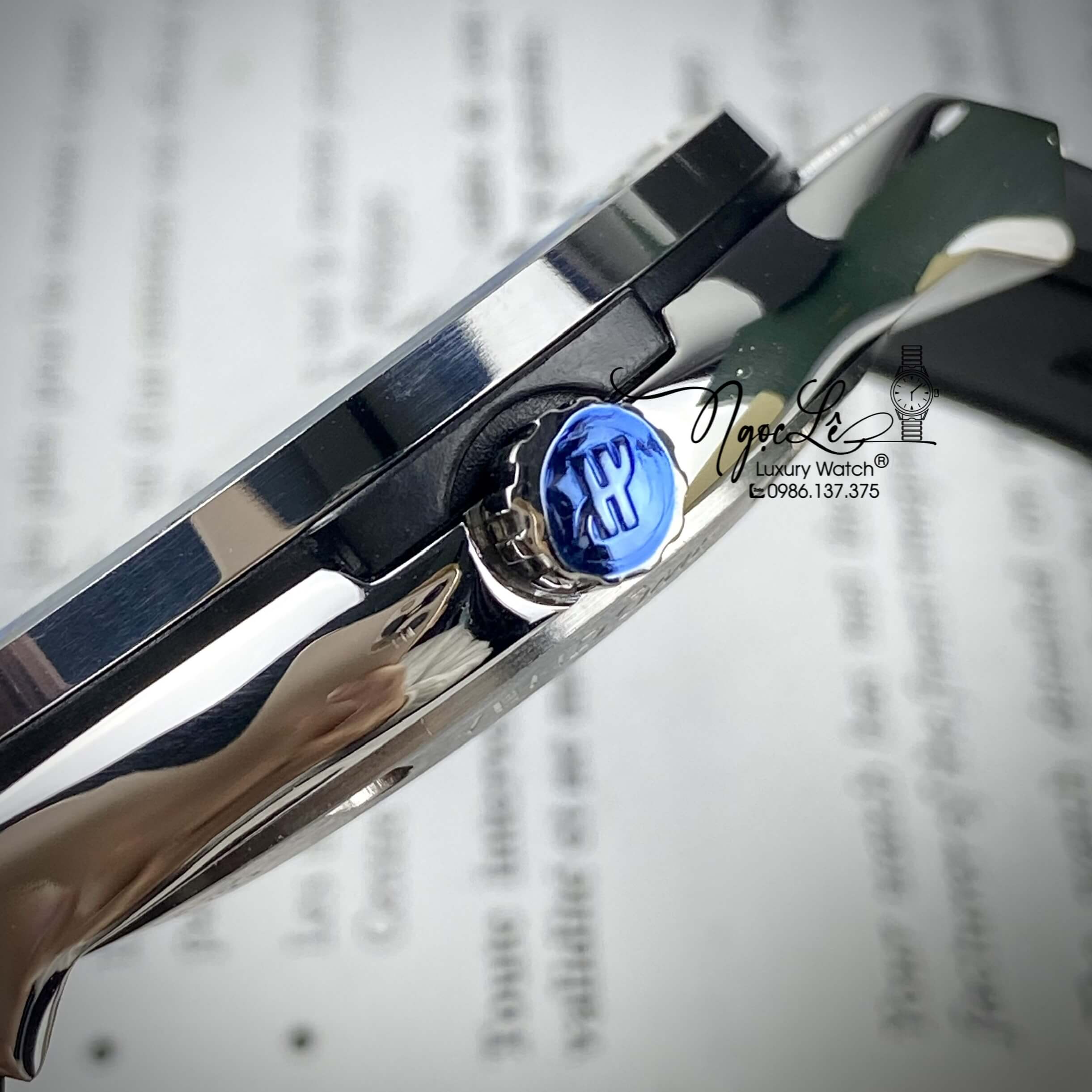 Đồng Hồ Nam Hublot Classic Fusion Tự Động Dây Da Silicon Đen Vỏ Bạc Mặt Trắng Size 42mm