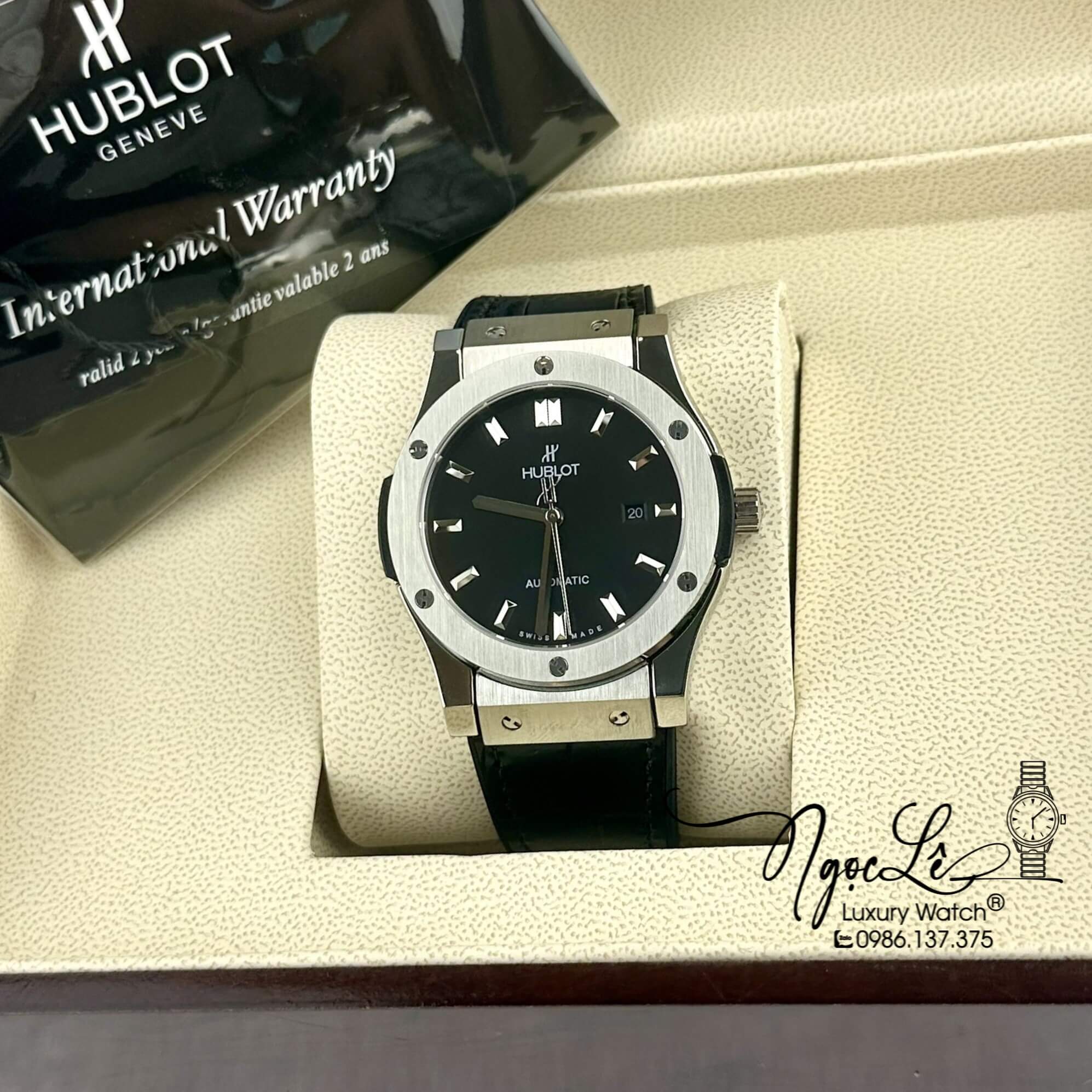 Đồng Hồ Nam Hublot Classic Fusion Tự Động Dây Da Silicon Đen Vỏ Bạc Size 42mm