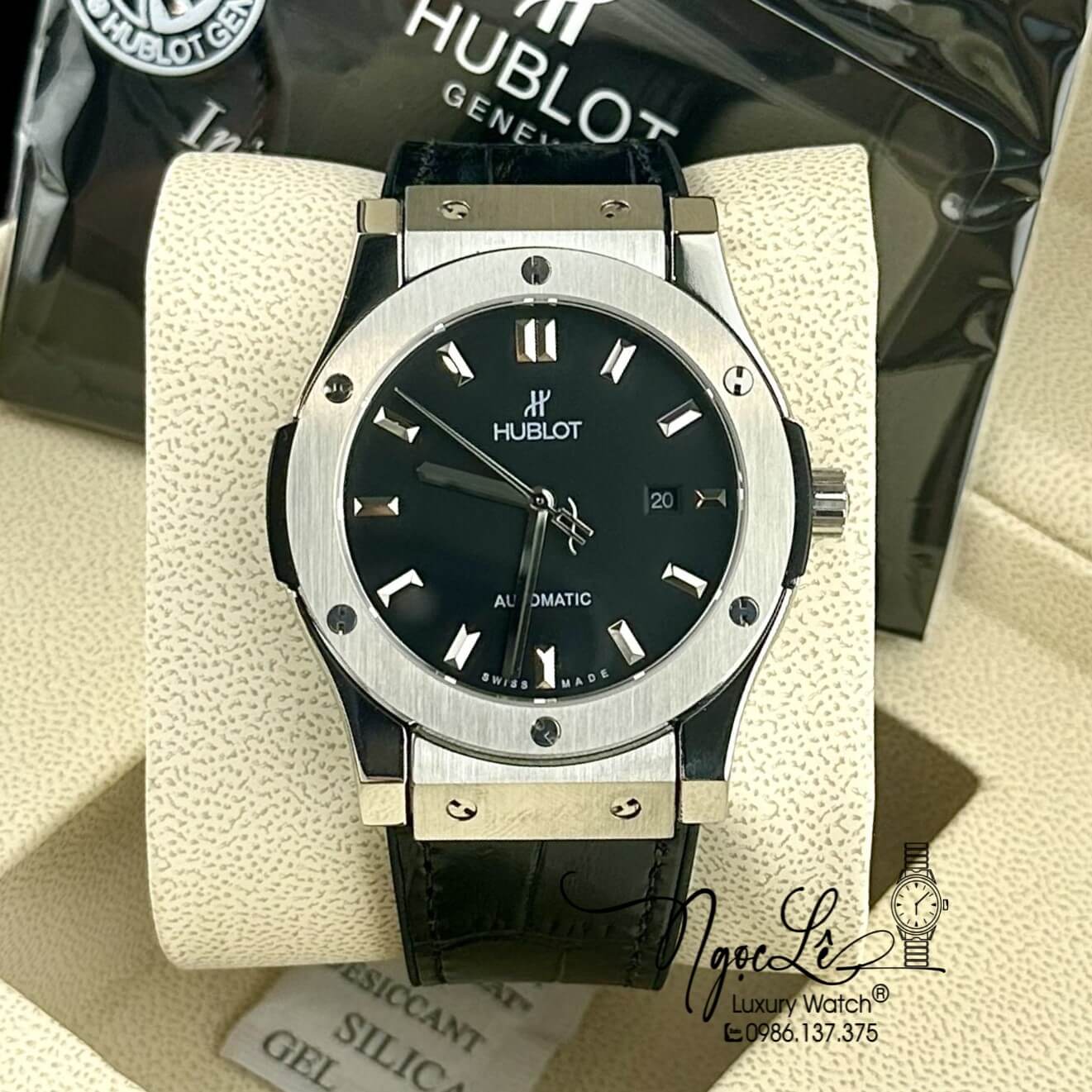 Đồng Hồ Nam Hublot Classic Fusion Tự Động Dây Da Silicon Đen Vỏ Bạc Size 42mm