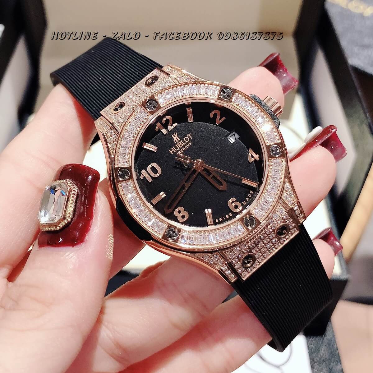 Đồng Hồ Nữ Hublot Đính Đá Dây Silicon Đen 34mm - Rose Gold