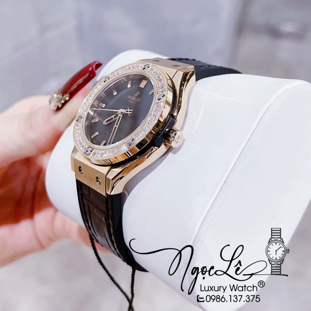 Đồng Hồ Nữ Hublot Classic Fusion Dây Da Silicon Đen Đính Đá Vỏ Rose 34mm