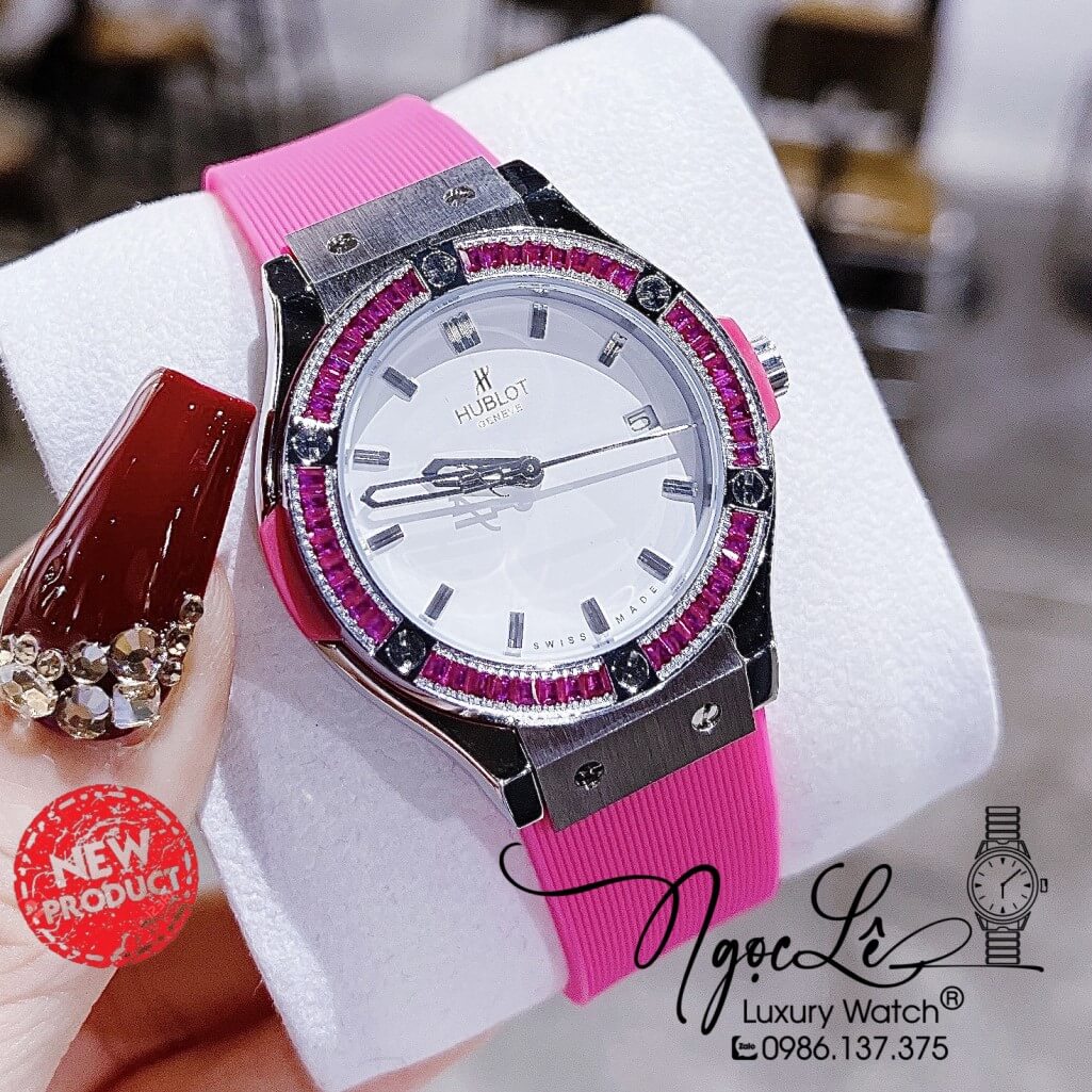 Đồng Hồ Nữ Hublot Classic Fusion Dây Silicon Hồng Niềng Đá Hồng Vỏ Silver 34mm