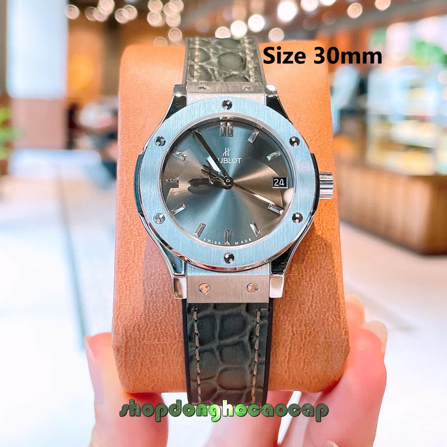 Đồng Hồ Nữ Hublot Classic Fusion Dây Cao Su Màu Xám Viền Trơn Size 30mm Máy Pin Miyota Nhật - Vỏ Silver