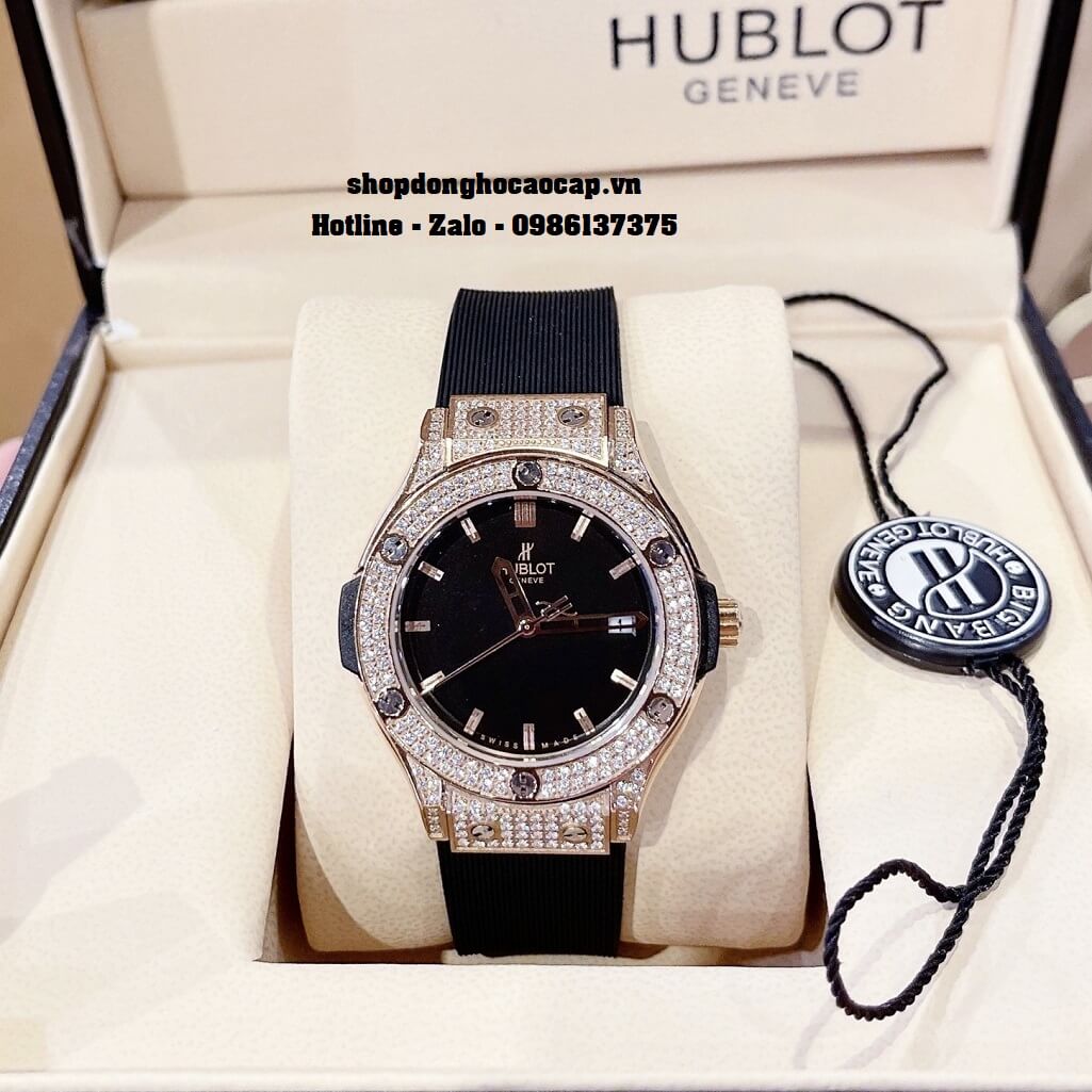 Đồng Hồ Nữ Hublot Classic Fusion Dây Silicon Đen Mặt Đen Đính Đá Rose 34mm
