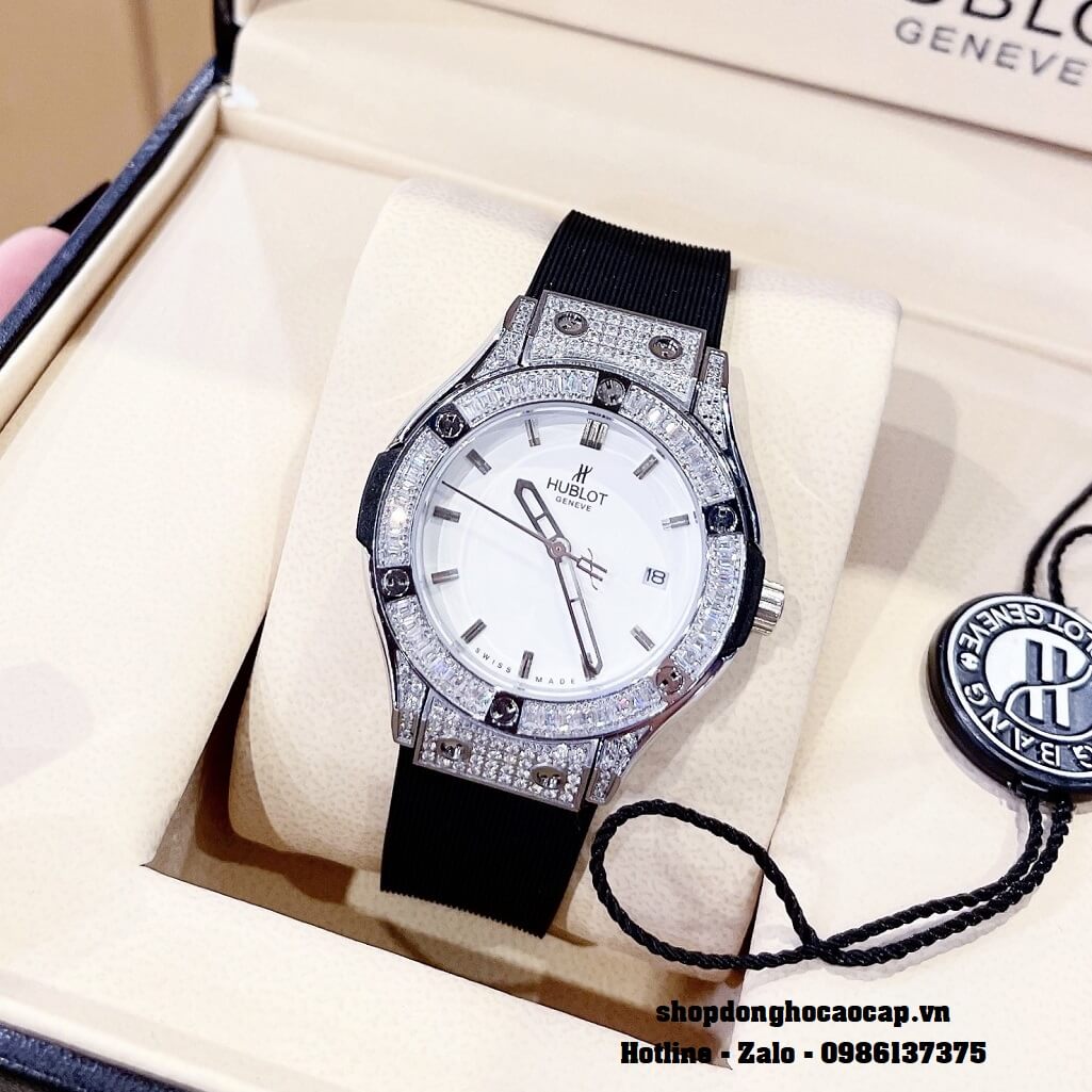 Đồng Hồ Nữ Hublot Classic Fusion Dây Silicon Đen 34mm Đính Đá Silver