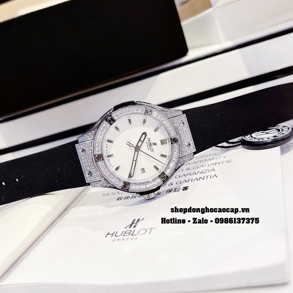 Đồng Hồ Nữ Hublot Classic Fusion Dây Silicon Đen 34mm Đính Đá Silver
