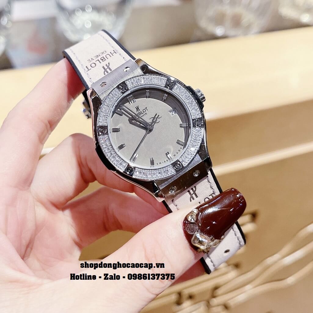 Đồng Hồ Nữ Hublot Classic Fusion Dây Da Silicon Xám 34mm Đính Đá