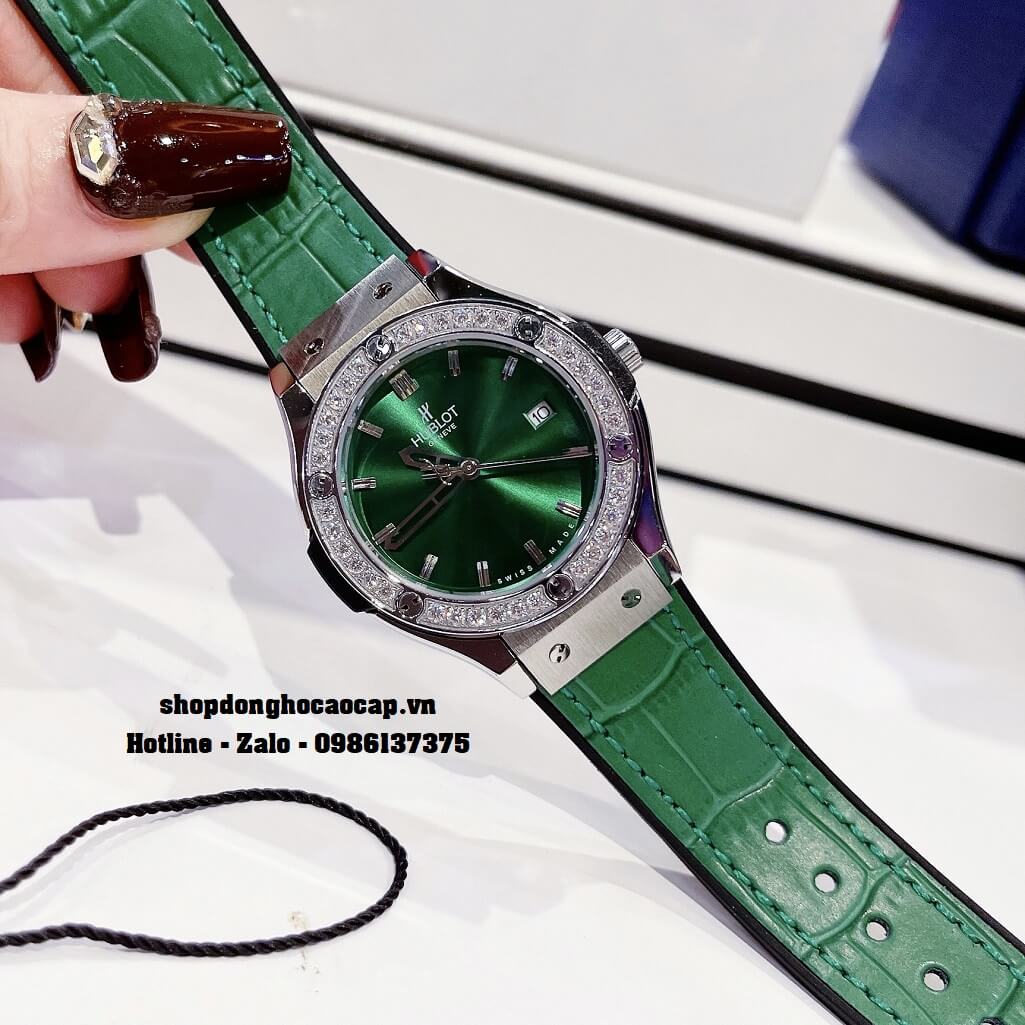 Đồng Hồ Nữ Hublot Classic Fusion Dây Da Silicon Xanh Mặt Xanh Đá Silver 34mm