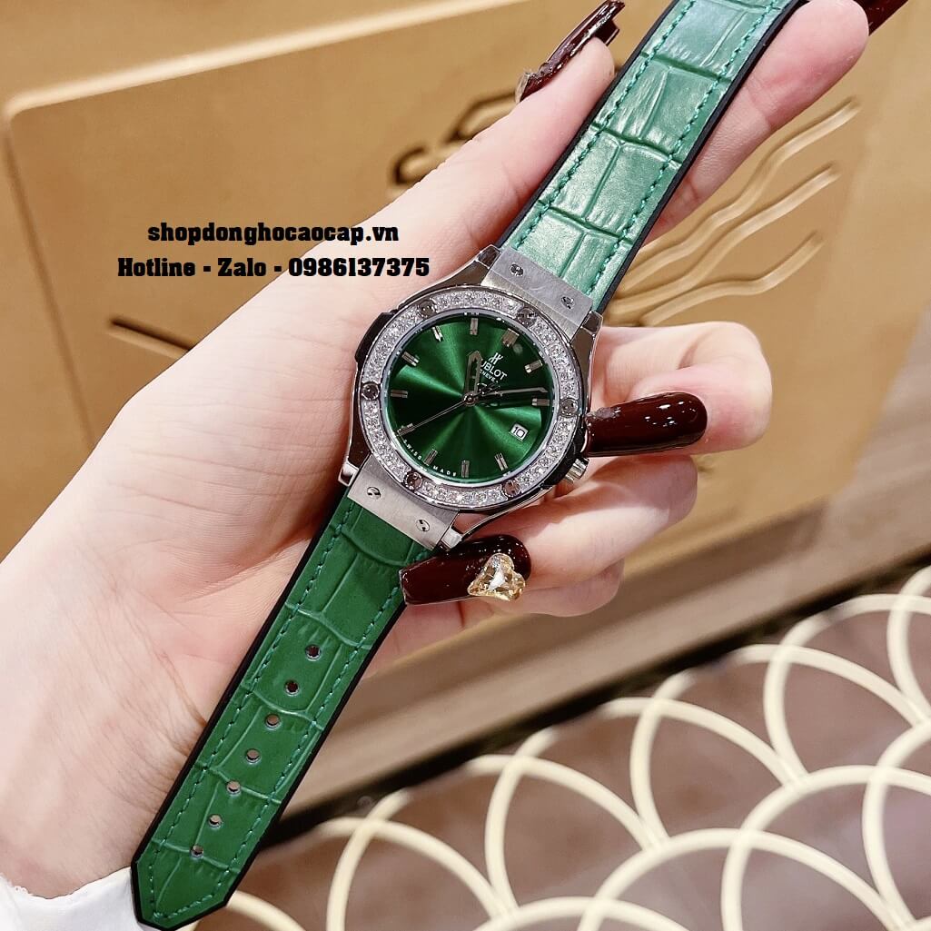 Đồng Hồ Nữ Hublot Classic Fusion Dây Da Silicon Xanh Mặt Xanh Đá Silver 34mm