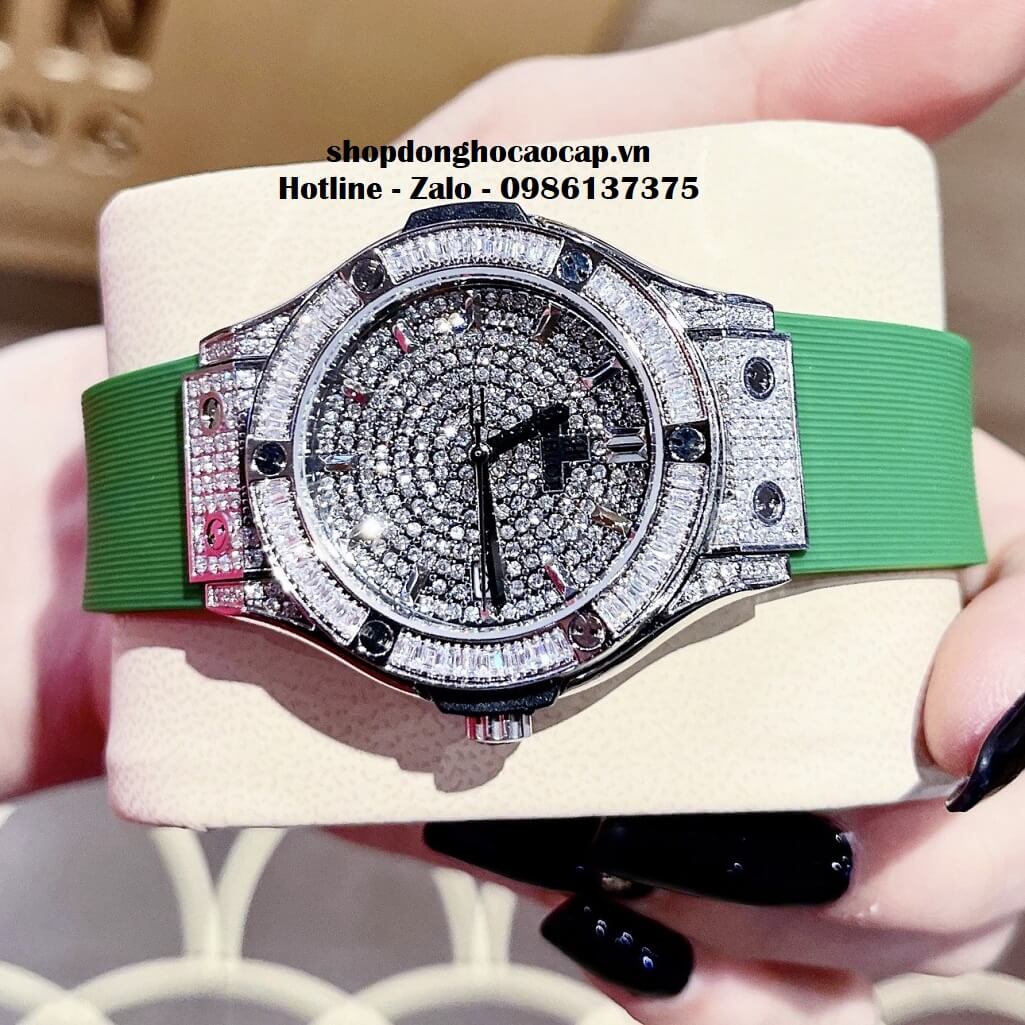 Đồng Hồ Hublot Classic Fusion Dây Silicon Xanh Lá Đính Đá Silver 34mm