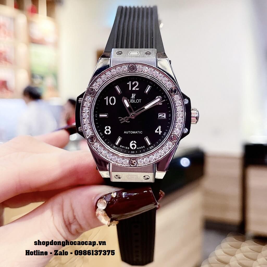 Đồng Hồ Nữ Hublot Classic Fusion Dây Silicon Đen Đính Đá Silver 38mm