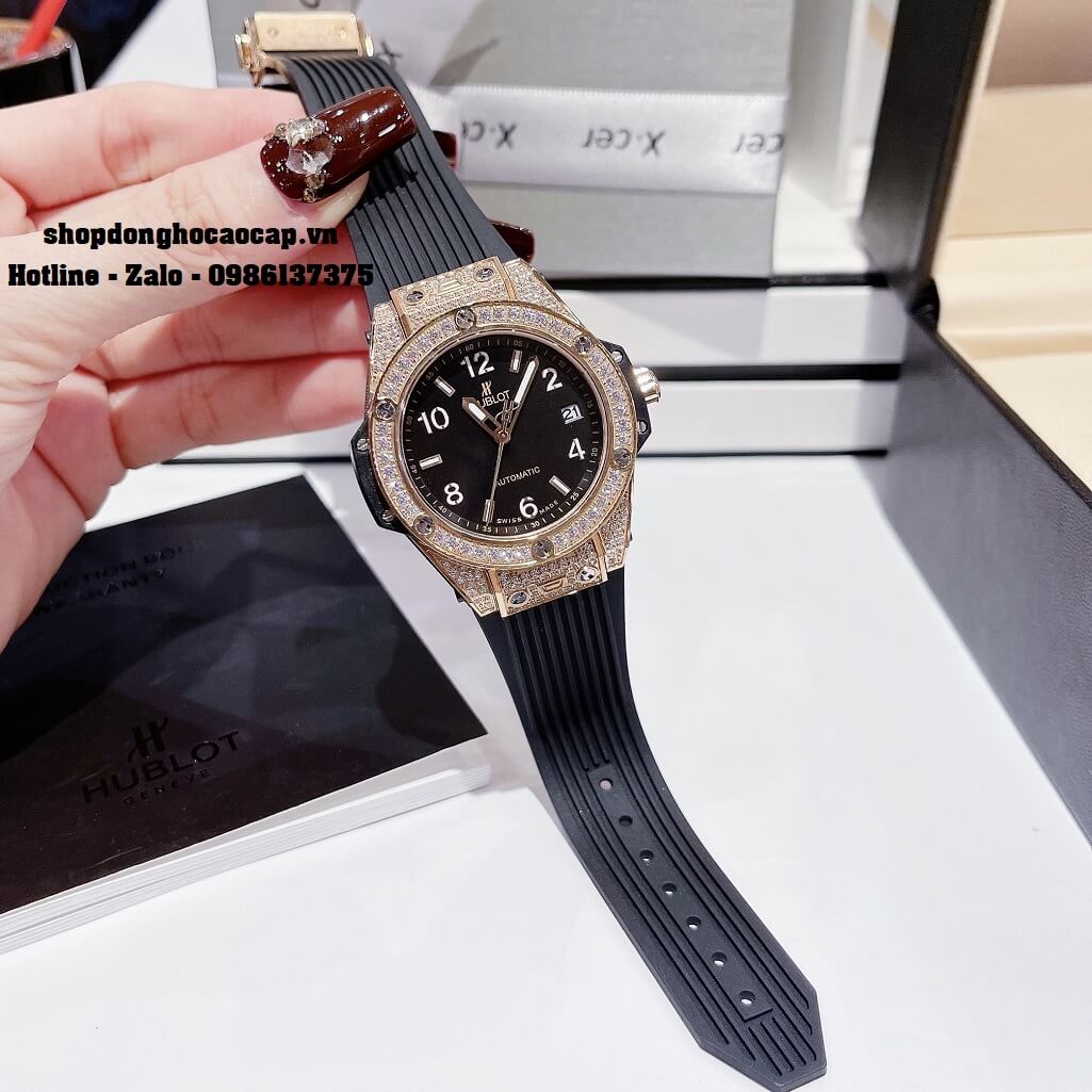 Đồng Hồ Nữ Hublot Classic Fusion Dây Silicon Đen Đính Đá Rose 38mm