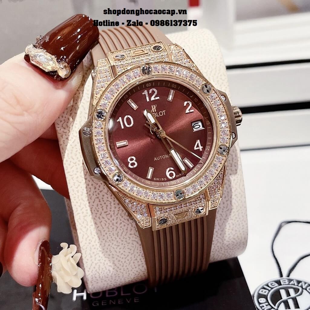 Đồng Hồ Nữ Hublot Classic Fusion Dây Silicon Nâu Đính Đá Rose 38mm