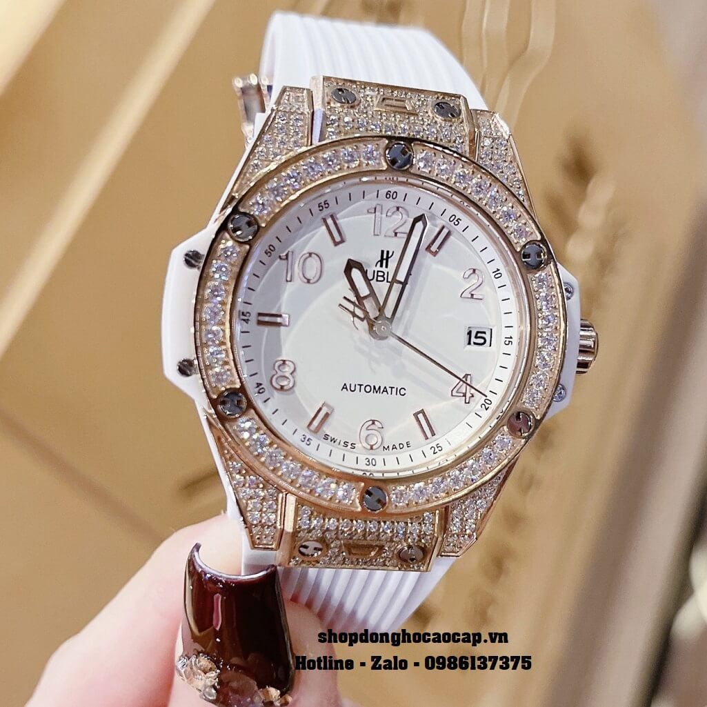 Đồng Hồ Nữ Hublot Classic Fusion Dây Silicon Trắng Đính Đá Rose 38mm