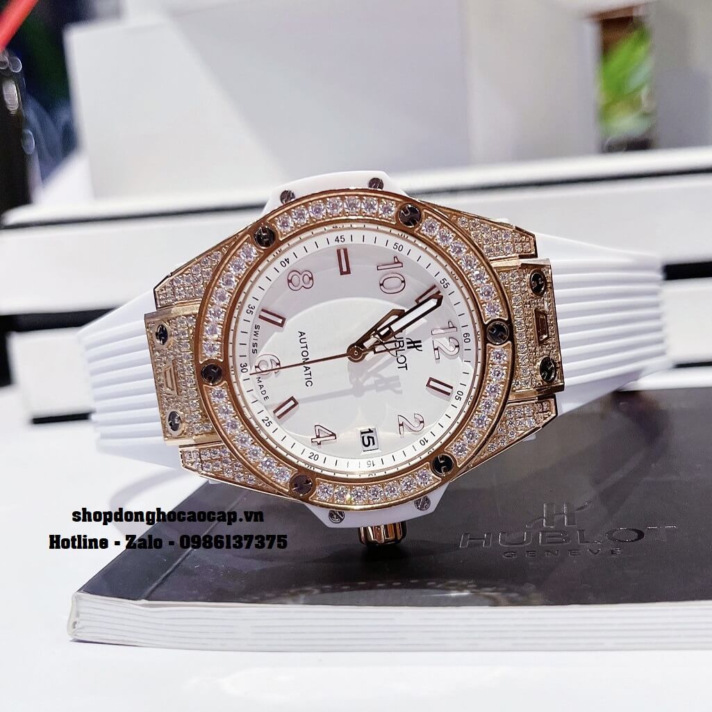 Đồng Hồ Nữ Hublot Classic Fusion Dây Silicon Trắng Đính Đá Rose 38mm