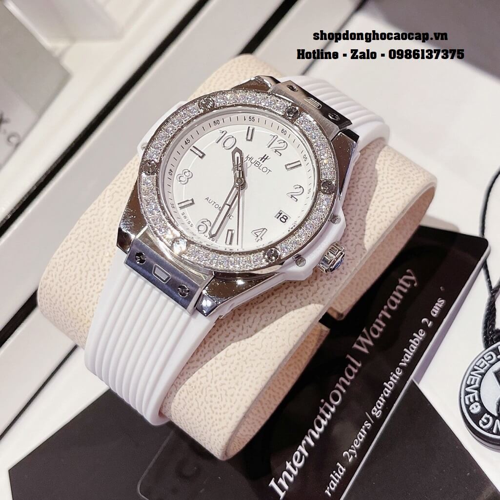 Đồng Hồ Nữ Hublot Classic Fusion Dây Silicon Trắng Đính Đá Silver 38mm