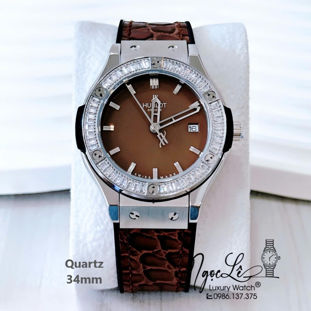 Đồng Hồ Nữ Hublot Classic Fusion Dây Cao Su Bọc Da Vân Nâu Đậm Đính Đá 34mm Quartz