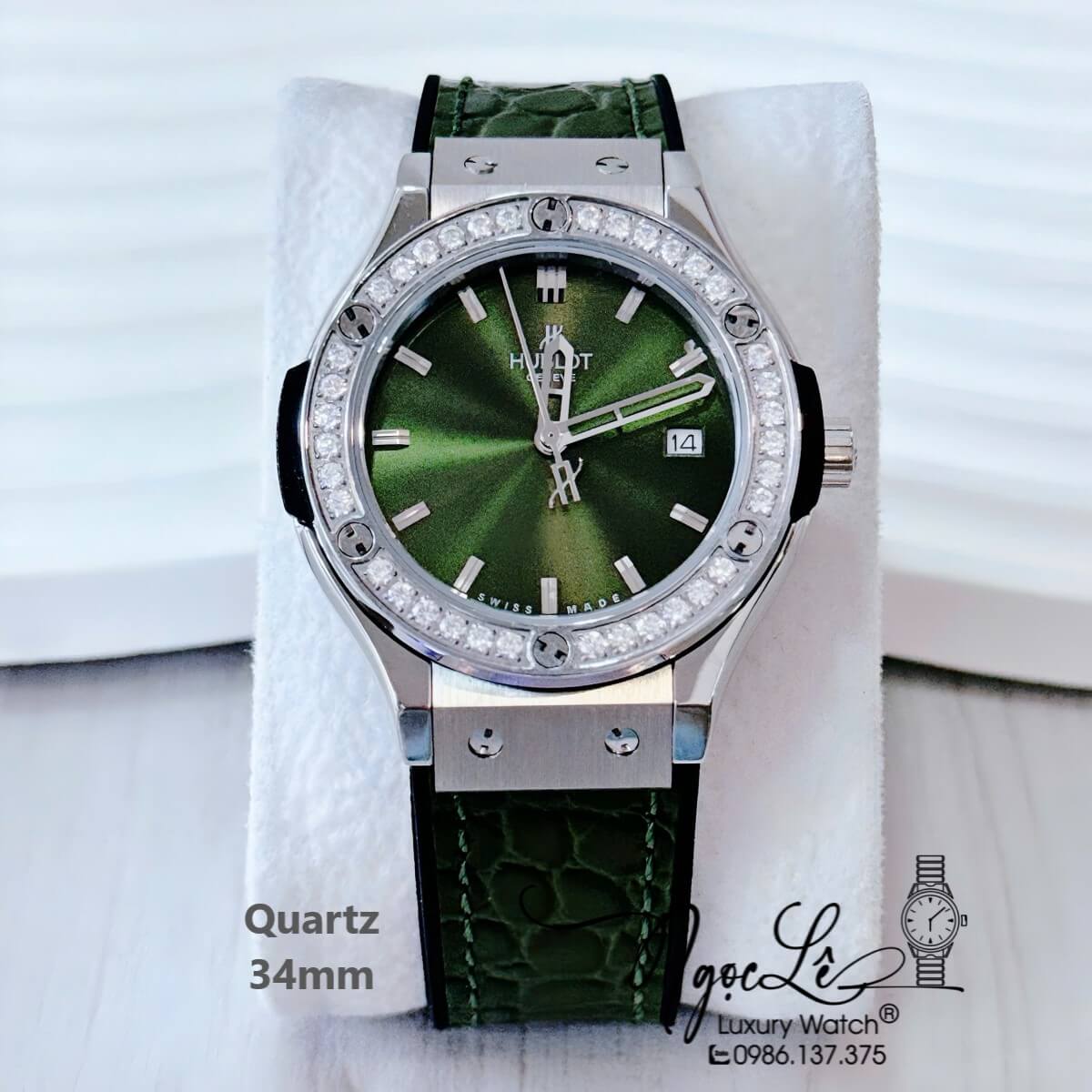 Đồng Hồ Nữ Hublot Classic Fusion Dây Cao Su Bọc Da Vân Xanh Rêu Đính Đá 34mm Quartz