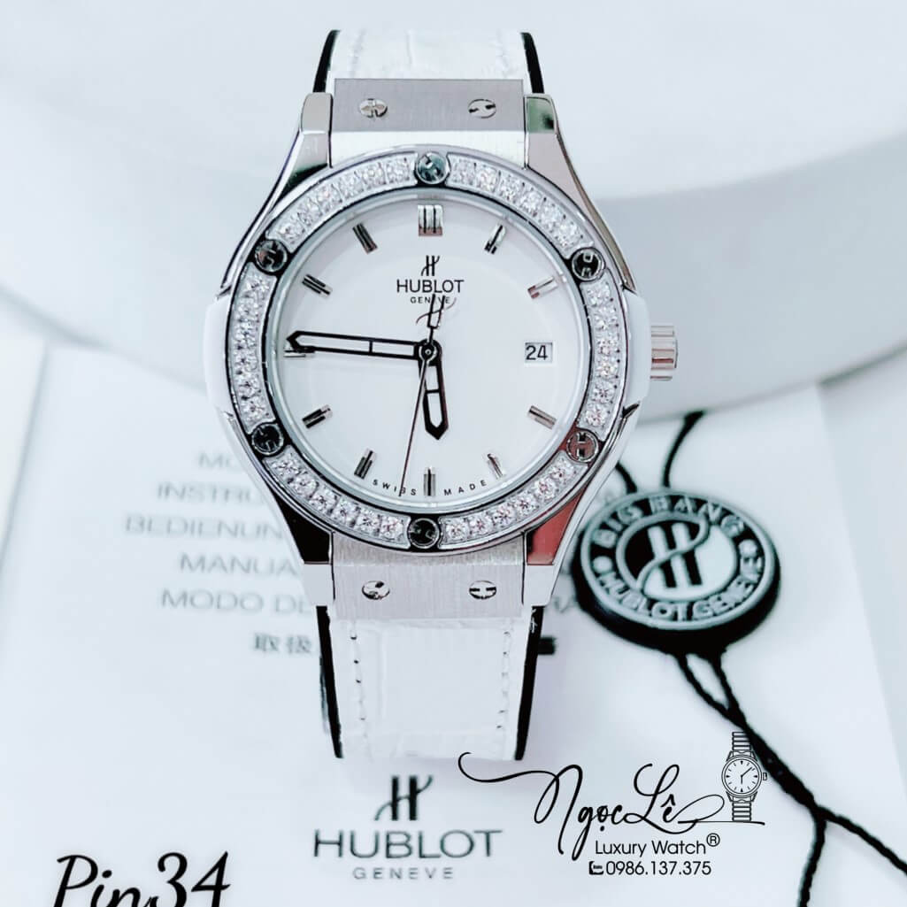 Đồng Hồ Nữ Hublot Classic Fusion Dây Da Silicon Trắng Đính Đá Tròn Vỏ Silver 34mm