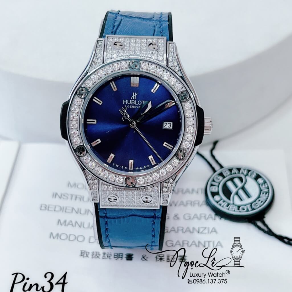 Đồng Hồ Nữ Hublot Classic Fusion Dây Da Silicon Xanh Dương Đính Đá Tròn Vỏ Silver 34mm