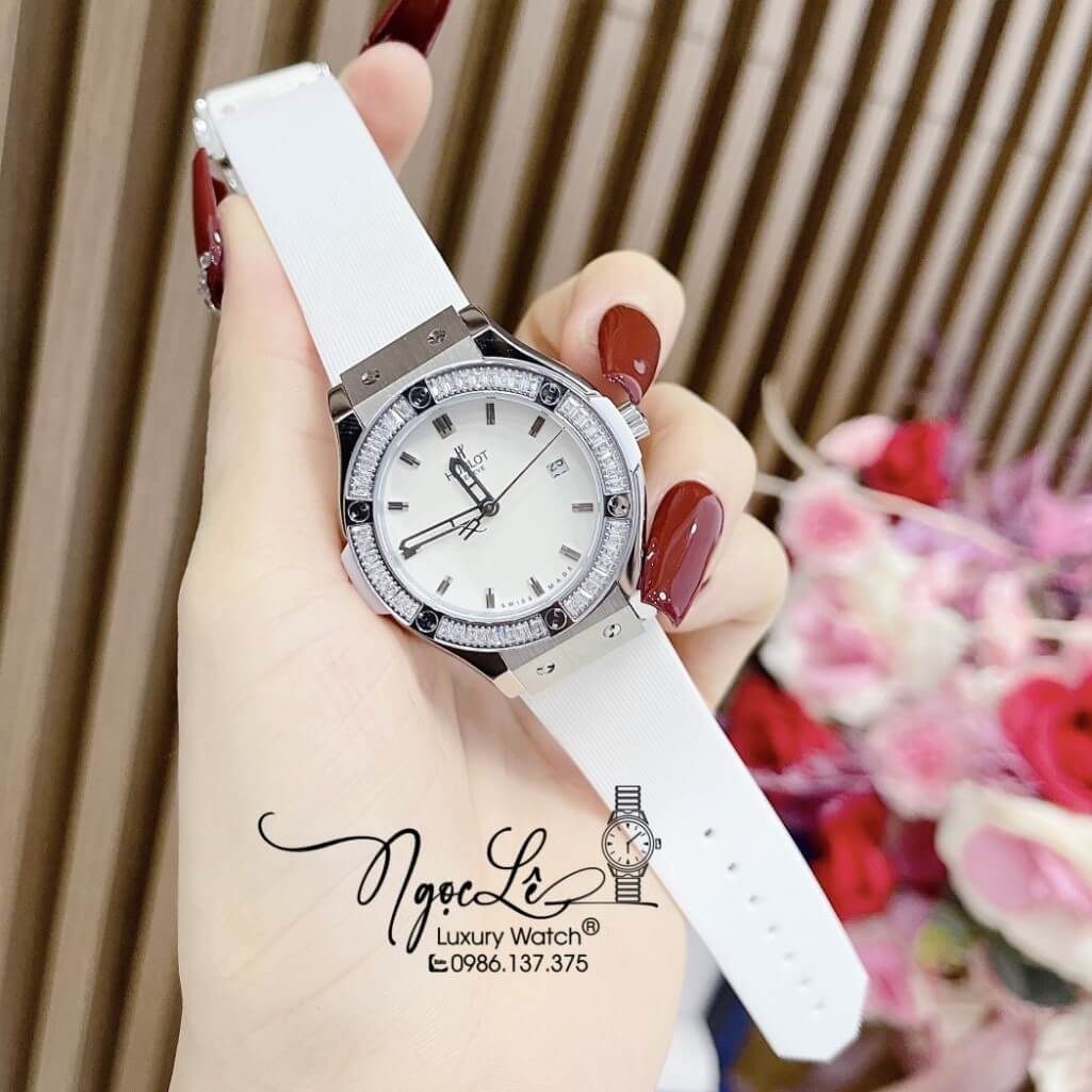 Đồng Hồ Hublot Classic Fusion Nữ Dây Silicon Trắng Đính Đá Ống Size 34mm