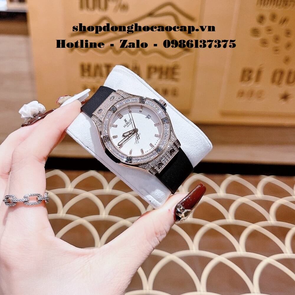 Đồng Hồ Hublot Nữ Dây Silicon Đen Đính Đá Rose 34mm 