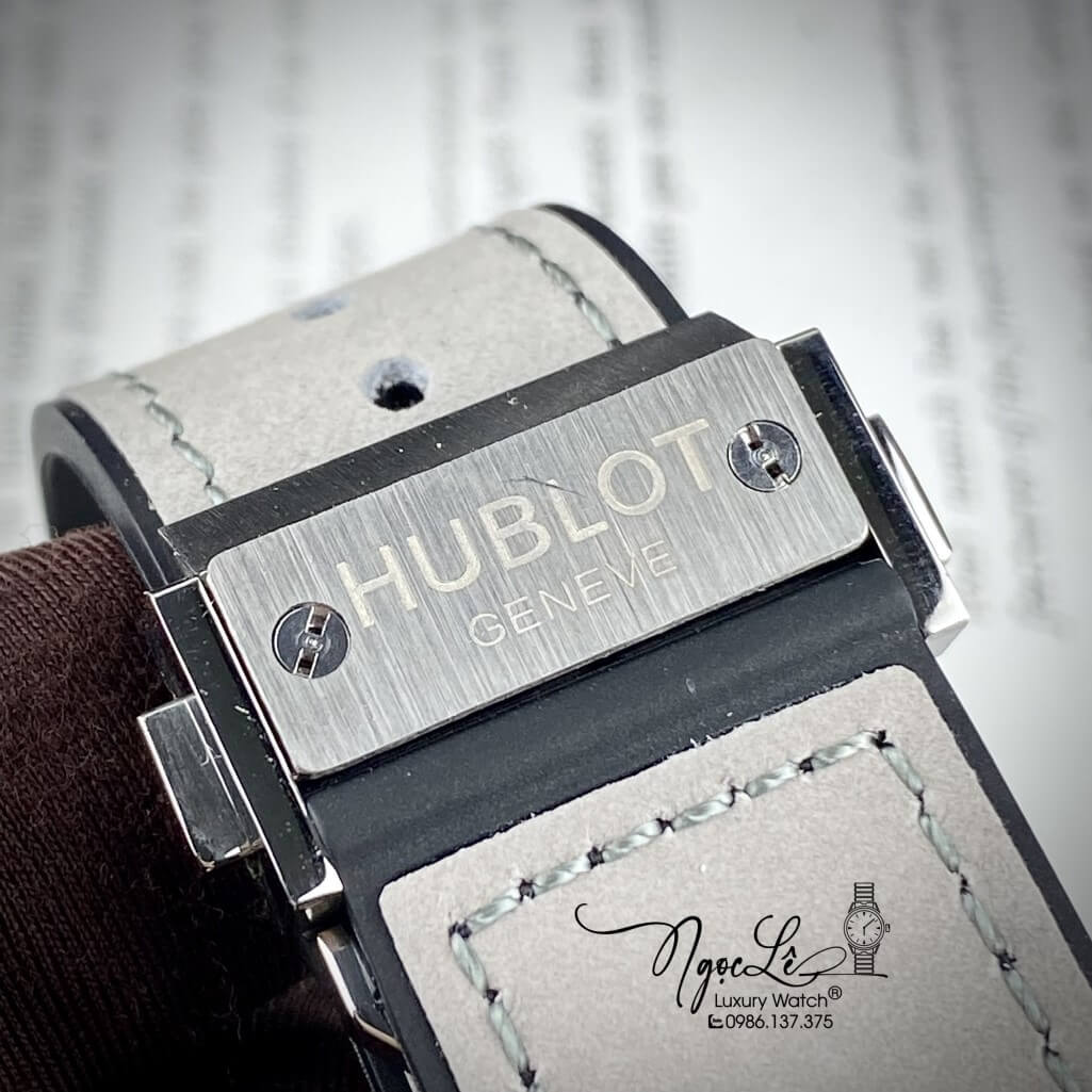 Đồng Hồ Nam Hublot Skeleton Automatic Dây Da Silicon Màu Xám Lộ Máy Size 42mm