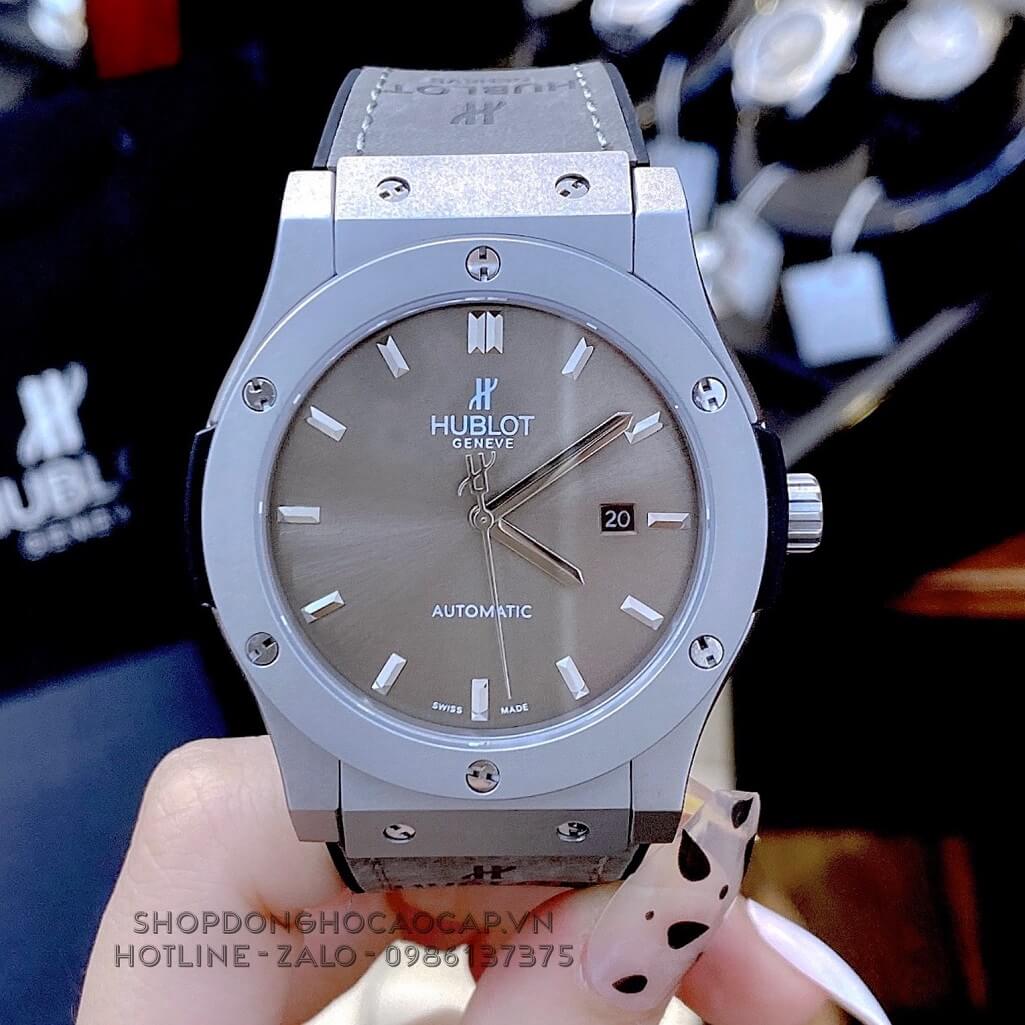 Đồng Hồ Hublot Classic Fusion Automatic Nam Da Silicon Màu Xám 42mm