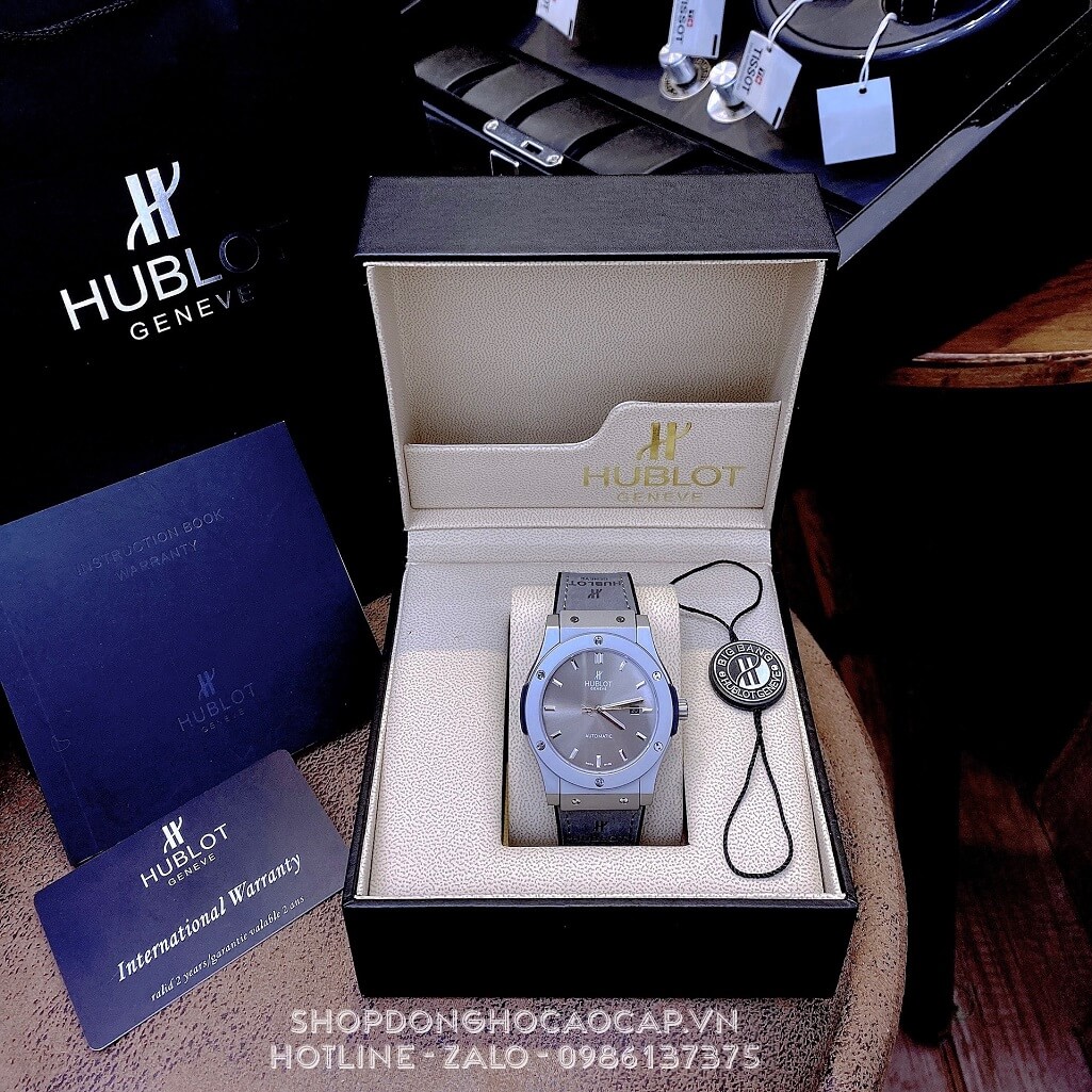 Đồng Hồ Hublot Classic Fusion Automatic Nam Da Silicon Màu Xám 42mm