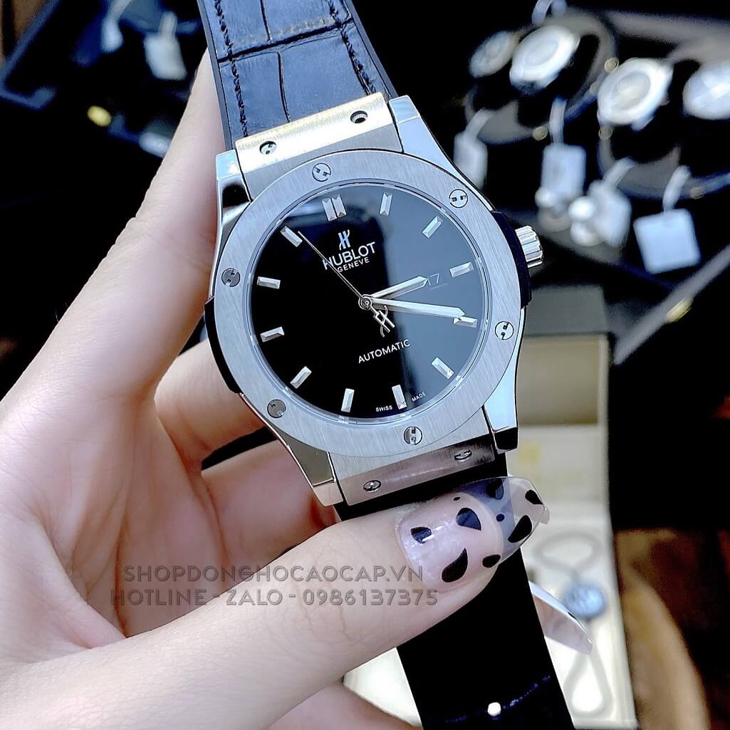 Đồng Hồ Hublot Classic Fusion Automatic Nam Da Silicon Màu Đen 42mm