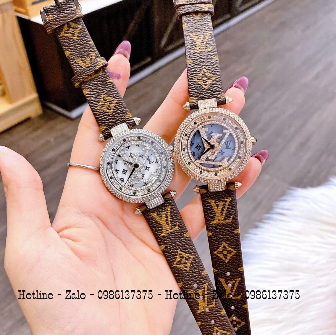 Đồng Hồ Louis Vuitton Mặt Xoay Dây Da Nâu 37mm Xanh Rose