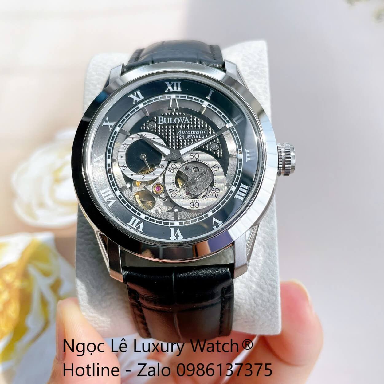 Đồng Hồ Nam Bulova 96A118 Tự Động Dây Da Đen Mặt Đen Vỏ Silver Size 42mm