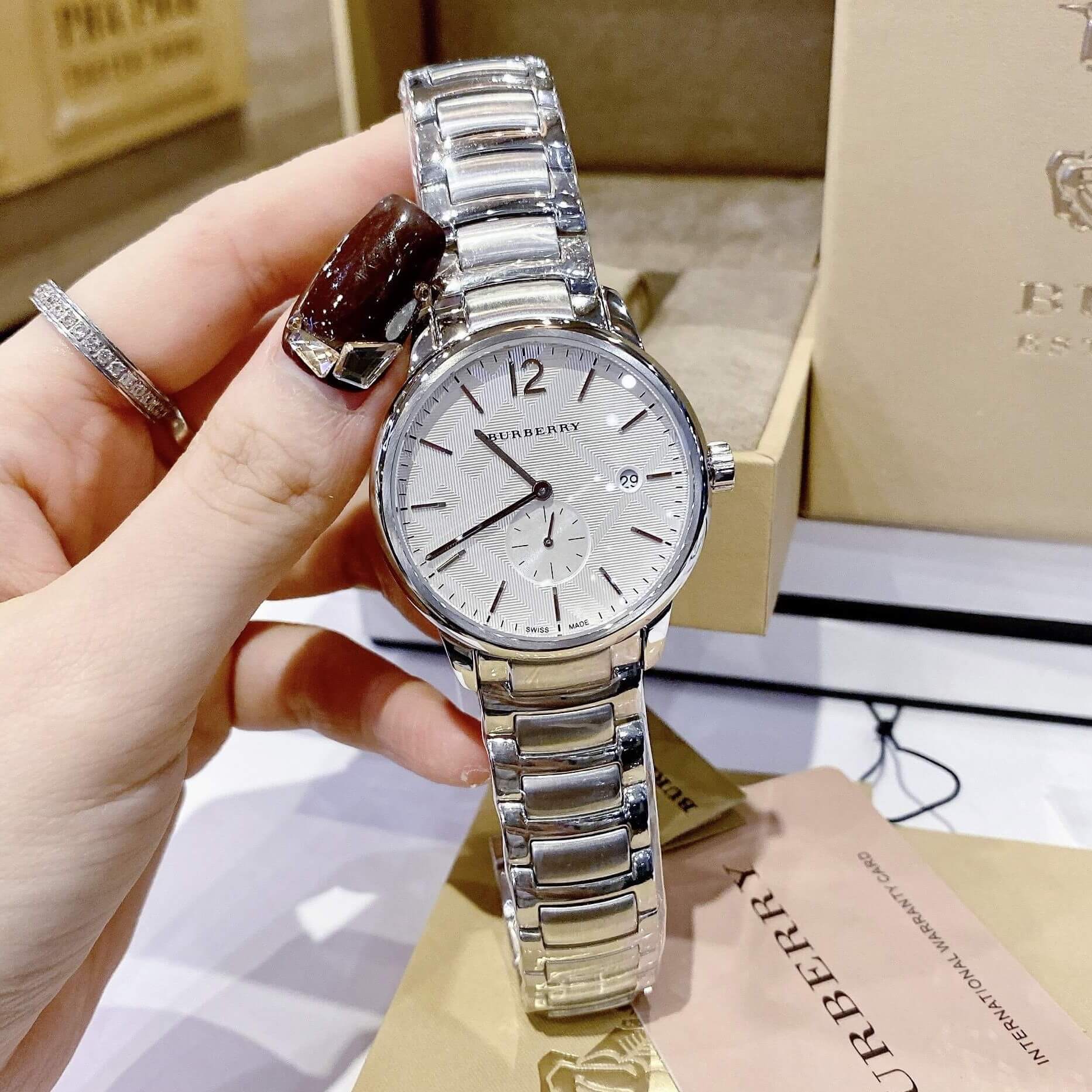 Đồng Hồ Nam Burberry BU10004 Máy Thụy Sĩ Quartz Size 40mm Dây Thép Silver Mặt Trắng