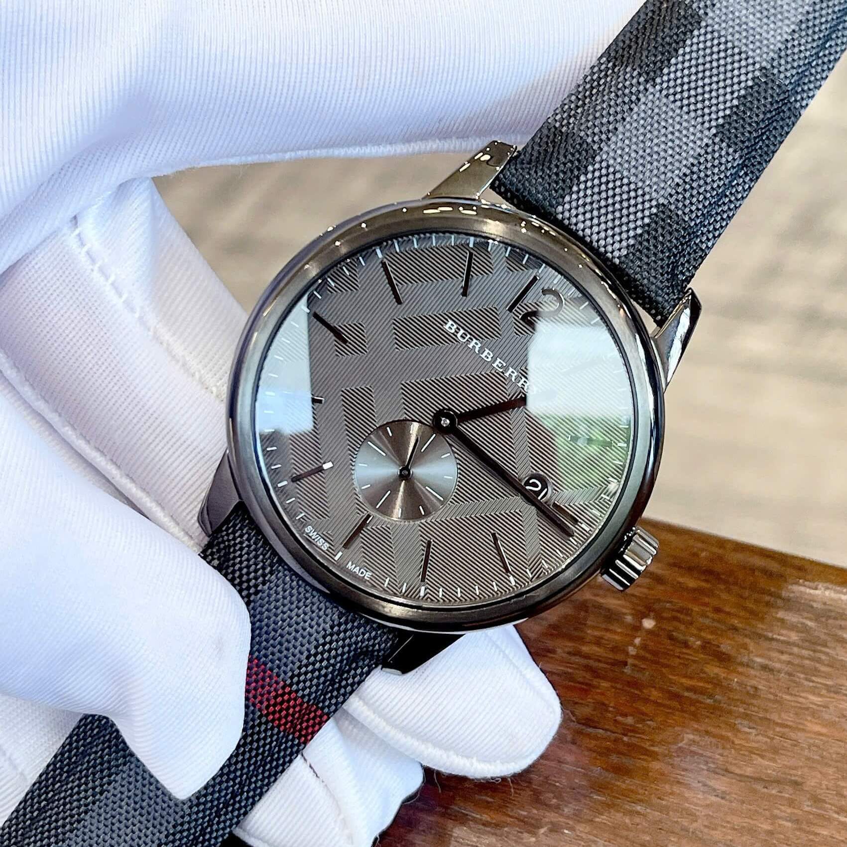 Đồng Hồ Nam Burberry BU10010 Máy Thụy Sĩ Quartz Size 40mm Dây Da Caro Đen Kim Rốn