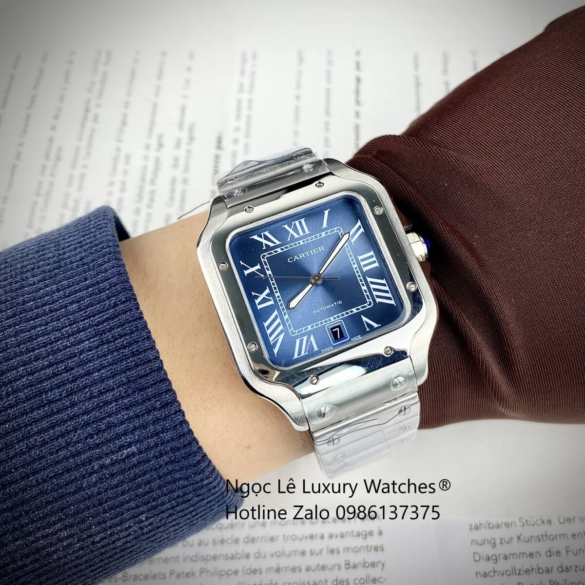 Đồng Hồ Nam Cartier Santos Automatic Dây Kim Loại Silver Mặt Xanh Ombre Size 38x38mm