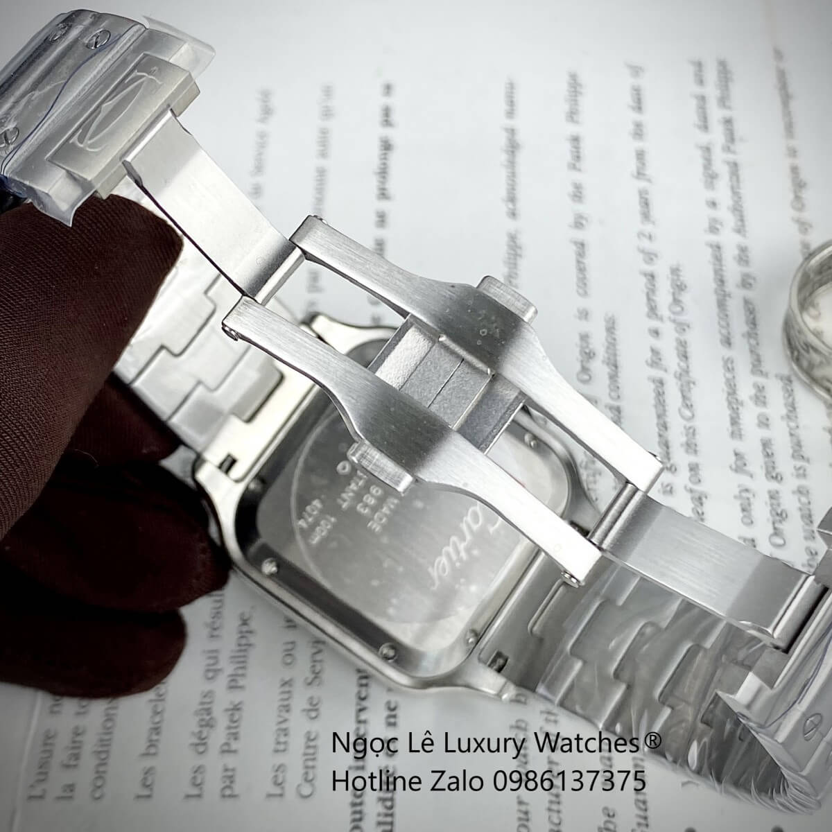 Đồng Hồ Nam Cartier Santos Automatic Dây Kim Loại Silver Mặt Đen Size 38x38mm