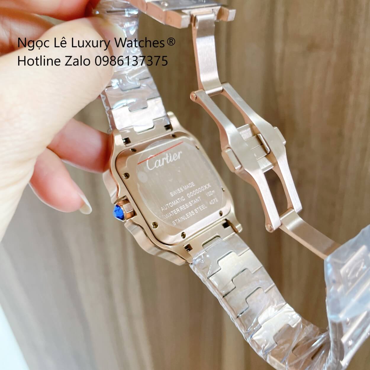 Đồng Hồ Nam Cartier Santos Automatic Dây Kim Loại Vàng Hồng Mặt Trắng Size 38x38mm